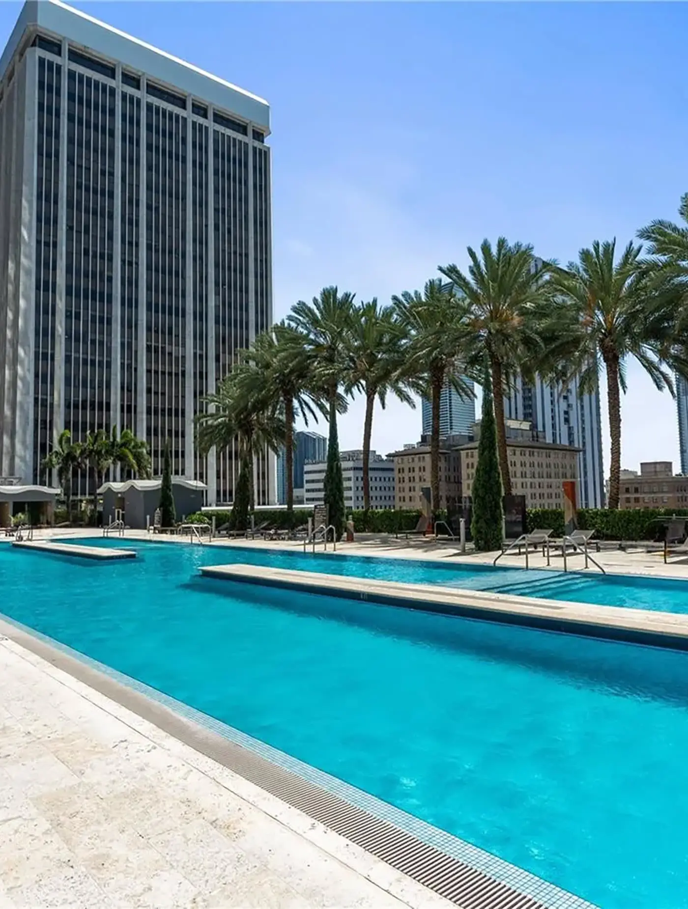 Breathtaking Biscayne Bay Views, Central in Miami