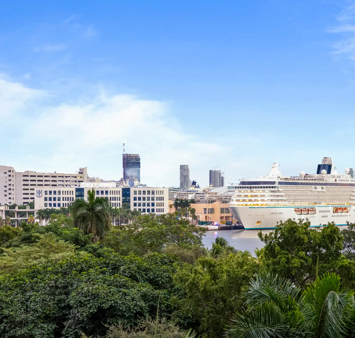 Breathtaking Biscayne Bay Views, Central in Miami