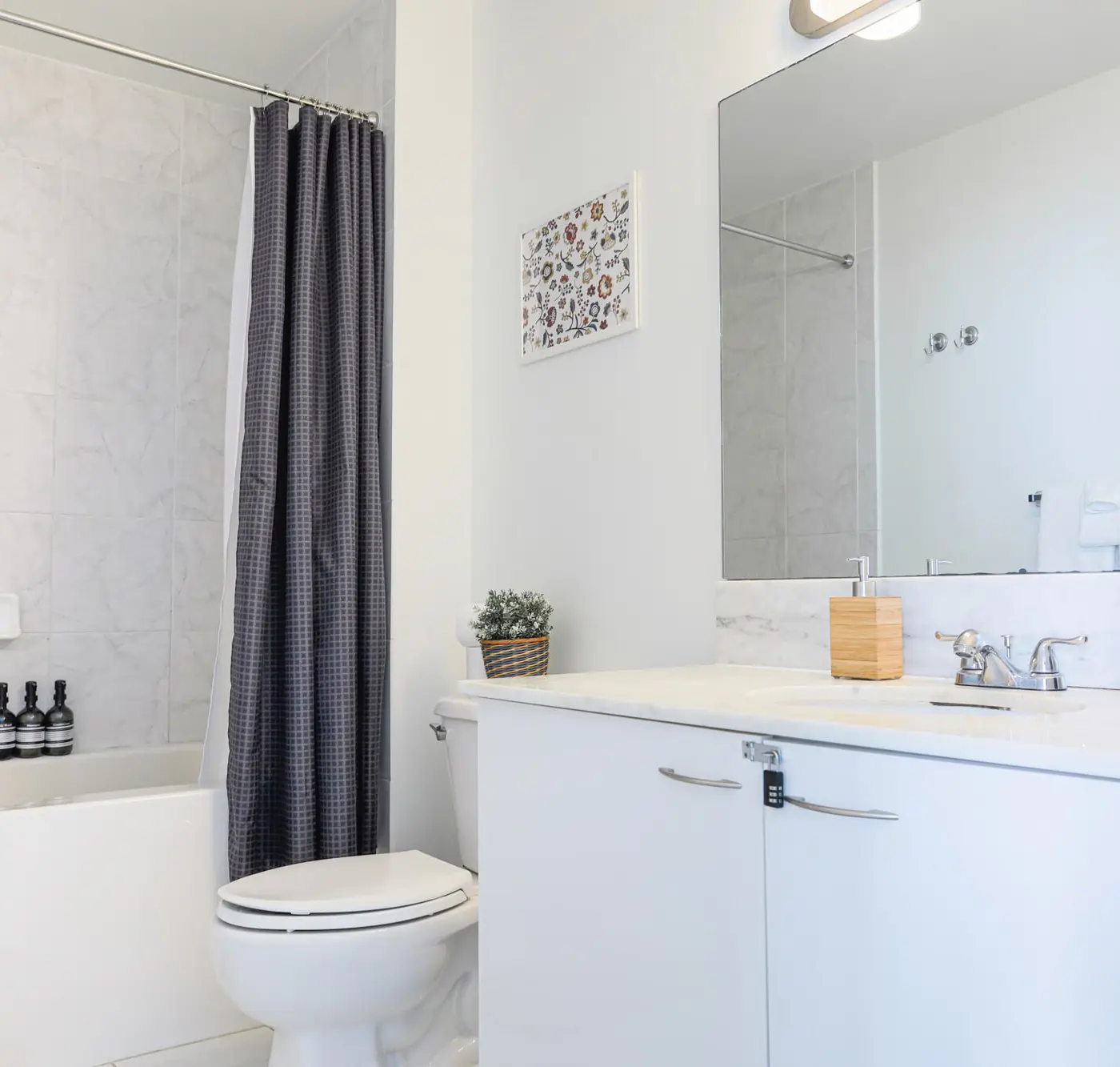 Center Stage, Chic, Downtown Miami 1 Block to Bay