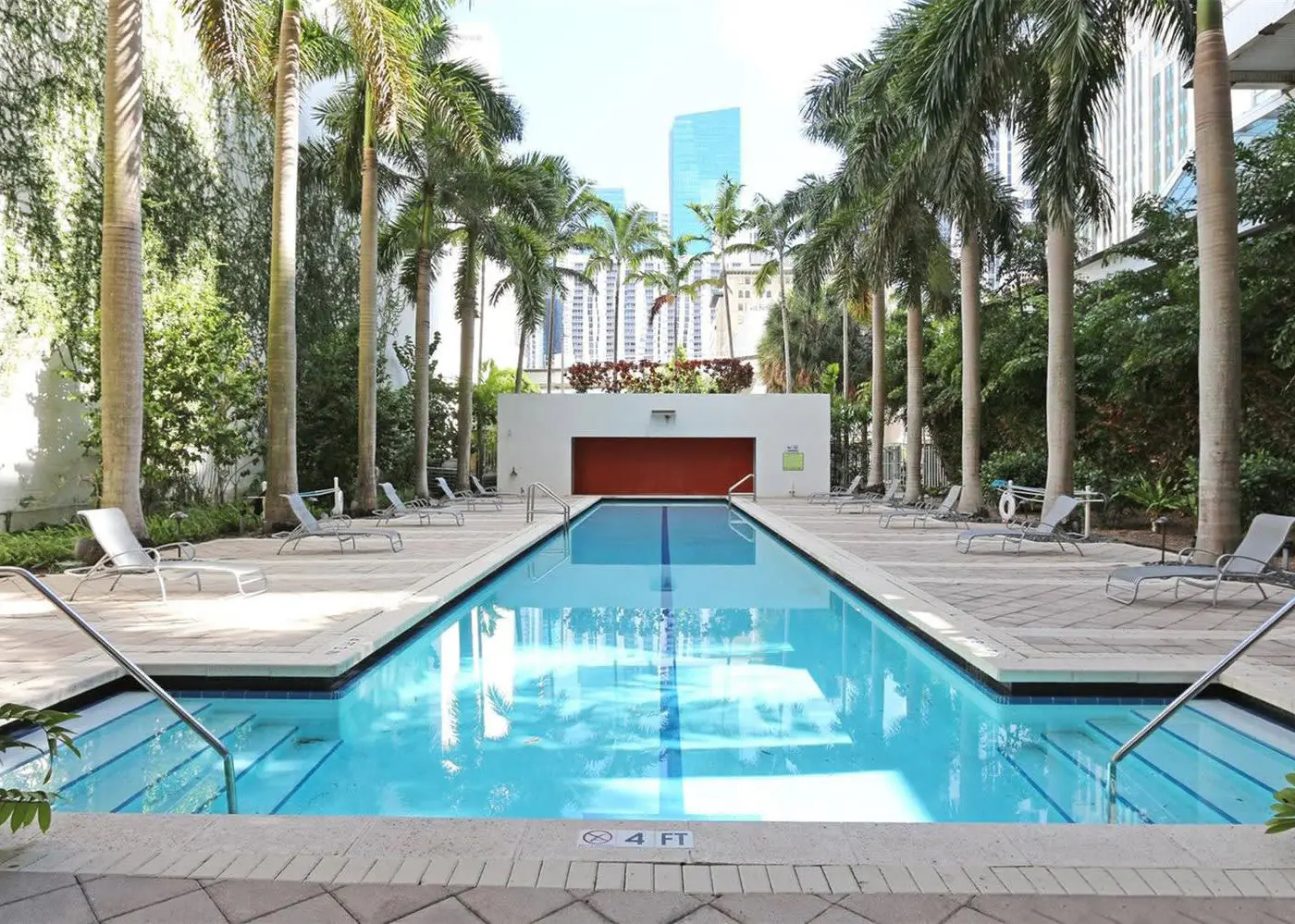 Center Stage, Chic, Downtown Miami 1 Block to Bay