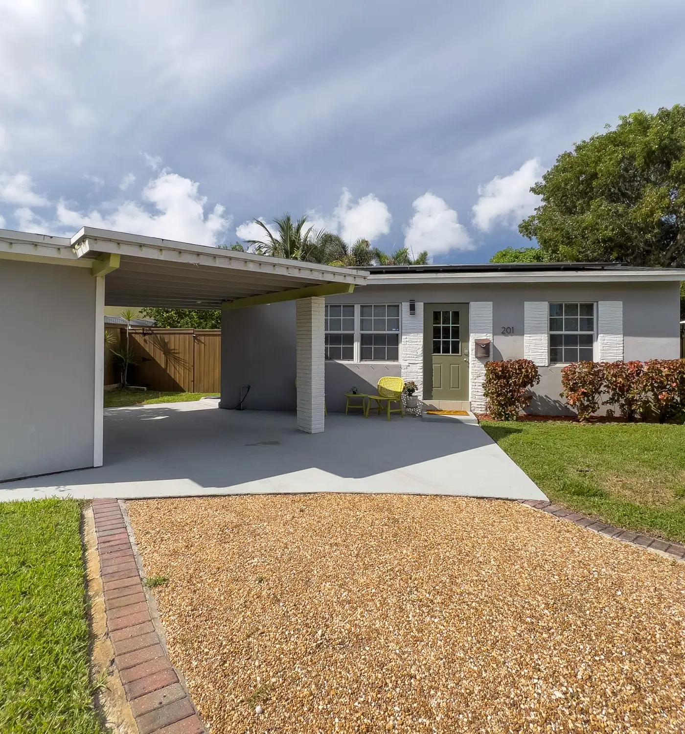 Casa Limon, Stunning Pool, 10 Mins to the Beach