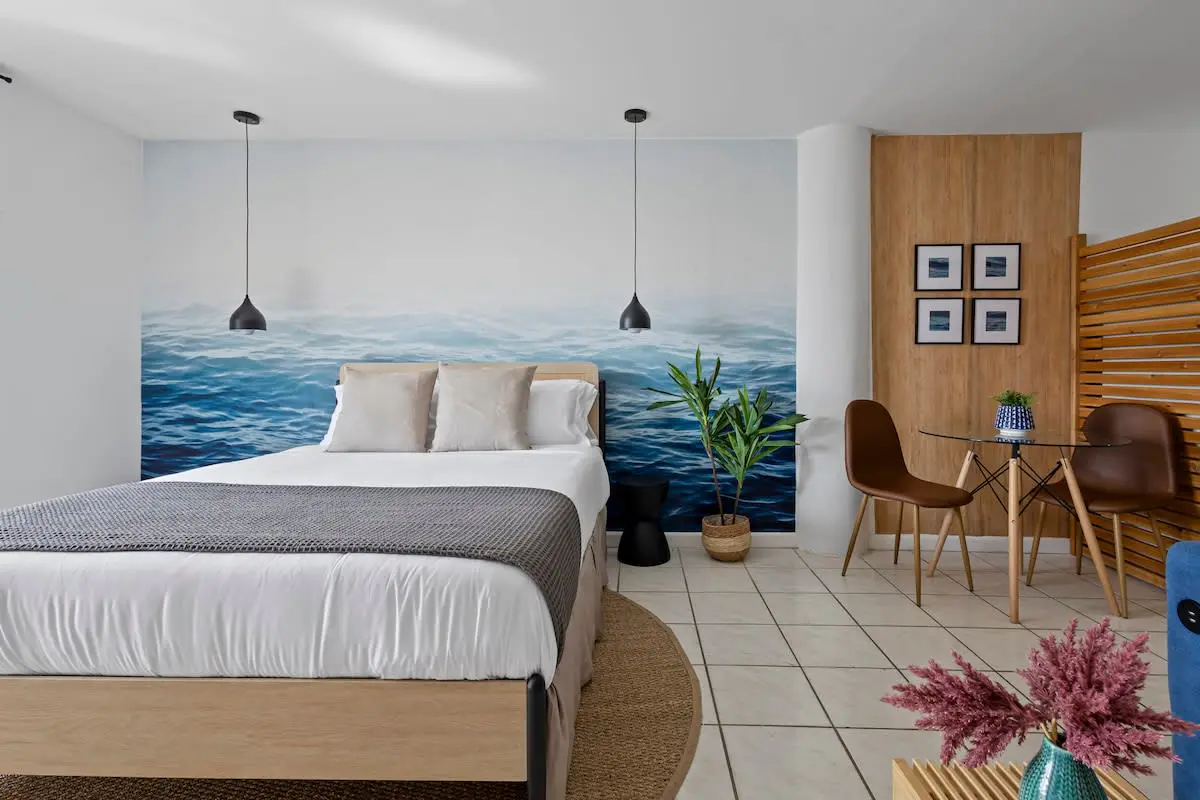 Bayshore Bliss, Cozy with Water Views of Miami Bay
