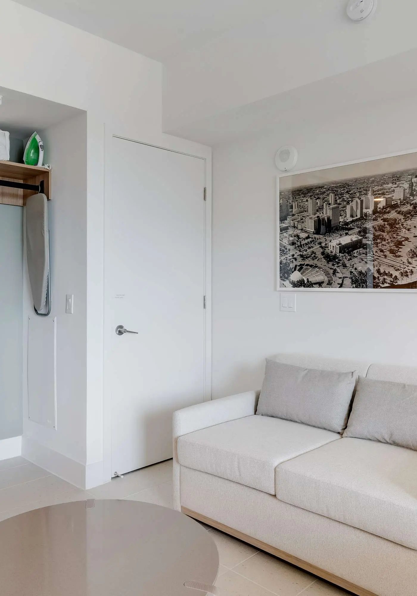 Bellini Breeze - Cozy, Central Miami, Pool and Gym