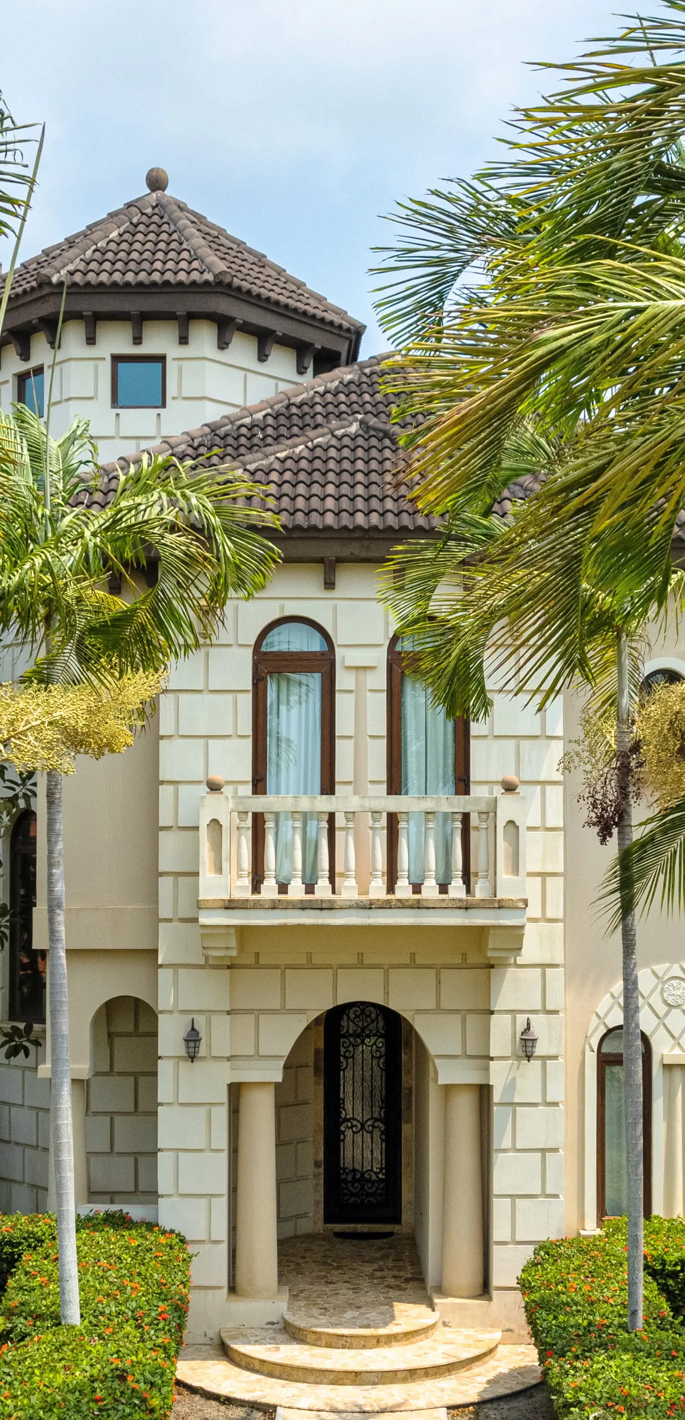 Villa Castello, Private, Amenities, Walk to Beach