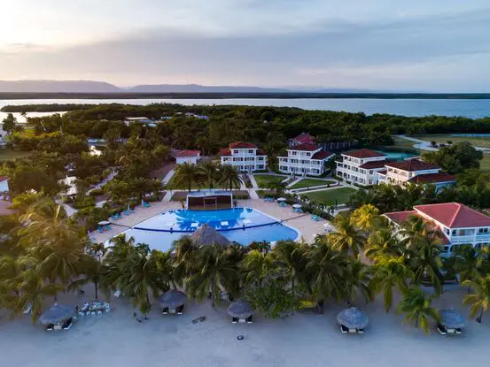 Villa Castello, Private, Amenities, Walk to Beach