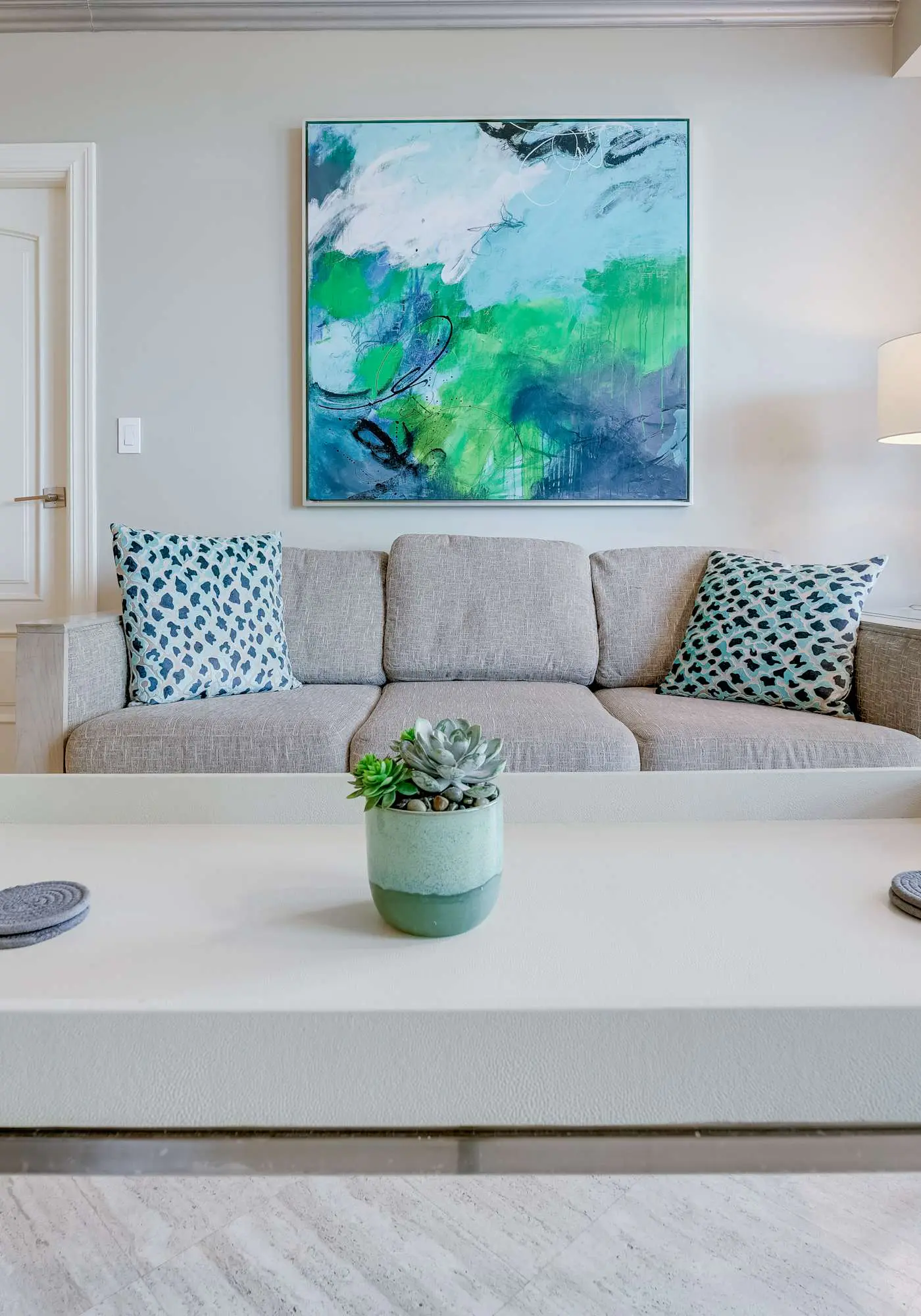 Oceanfront Retreat- South Beach, Pool, Amenities