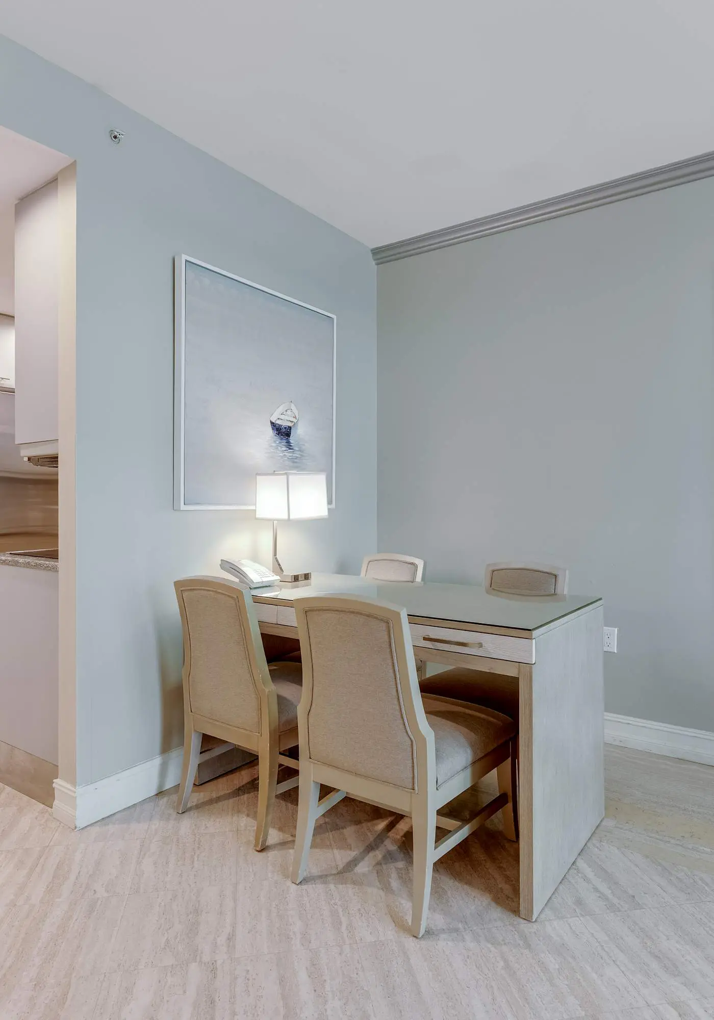 Oceanfront Retreat- South Beach, Pool, Amenities