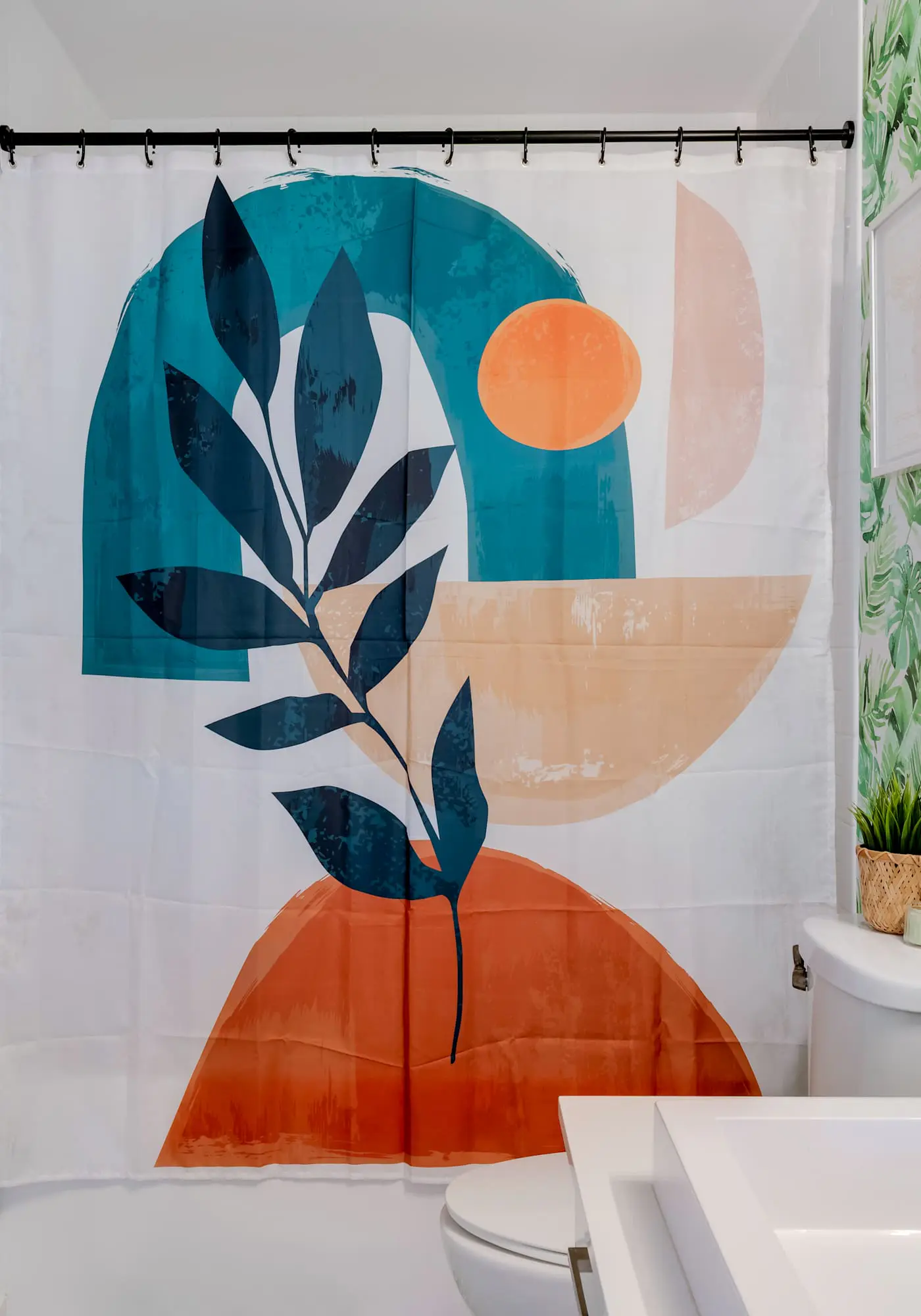 Skyline Studio with Rooftop Pool & Parking