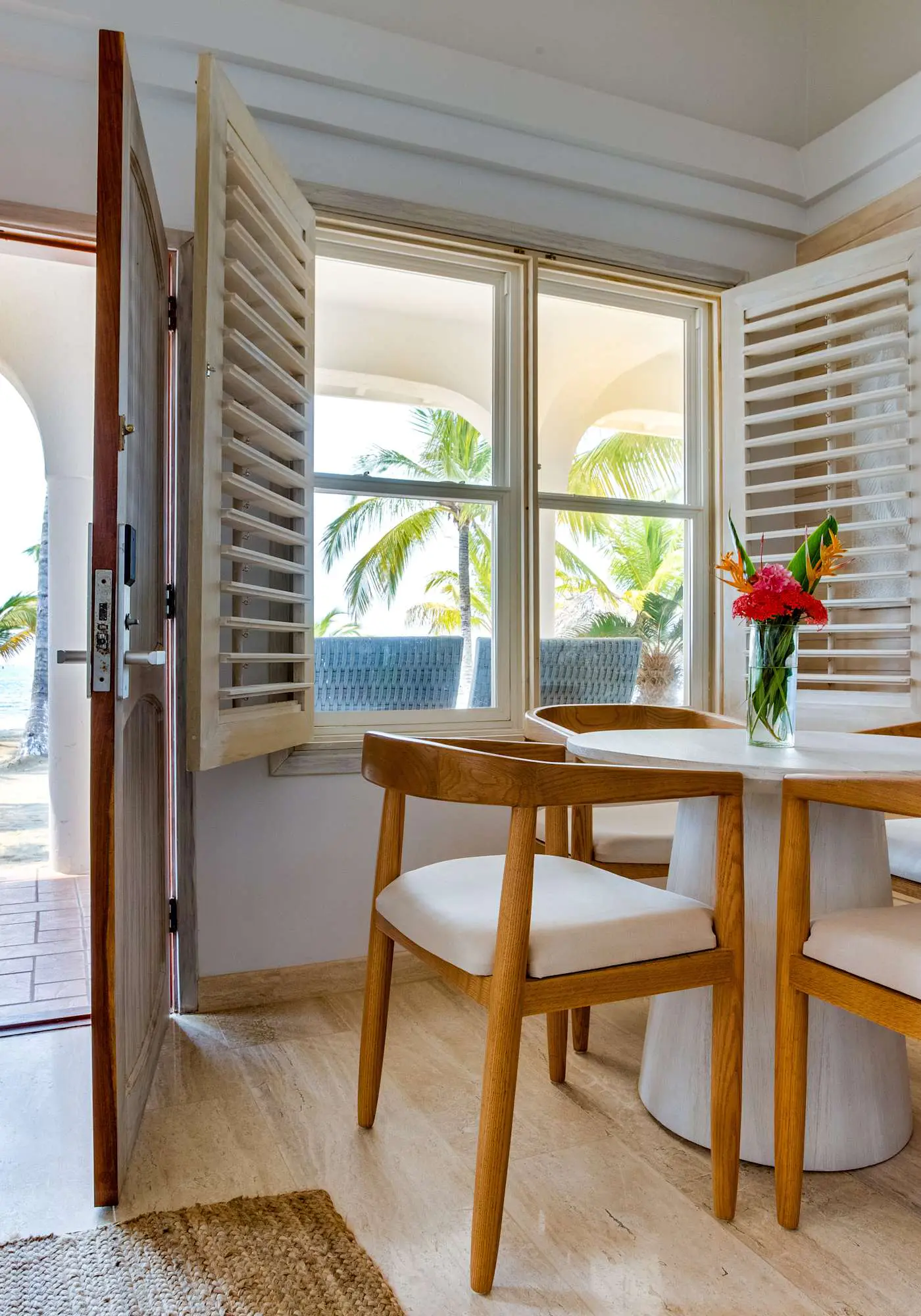 Ocean Crush- Beachfront, Pool, Tiki Bar, Pier