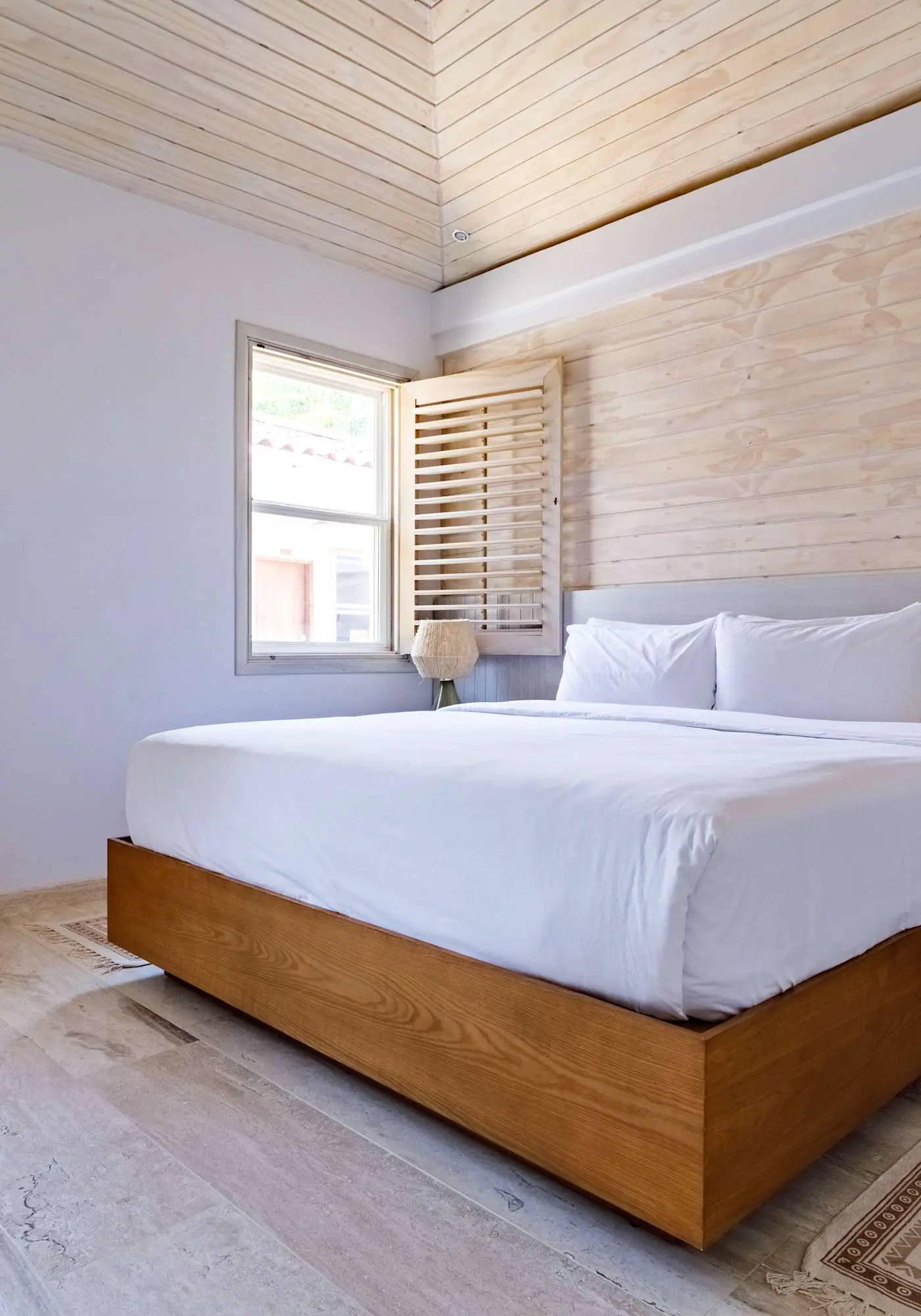 Sunset Surf- Oceanview, Pool, Tiki Bar, Pier