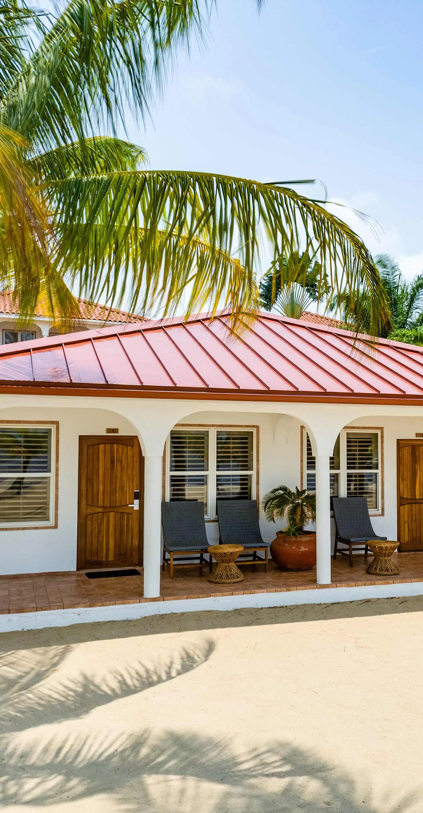 Ocean Bliss - Beach Level, Pool, Tiki Bar, Pier