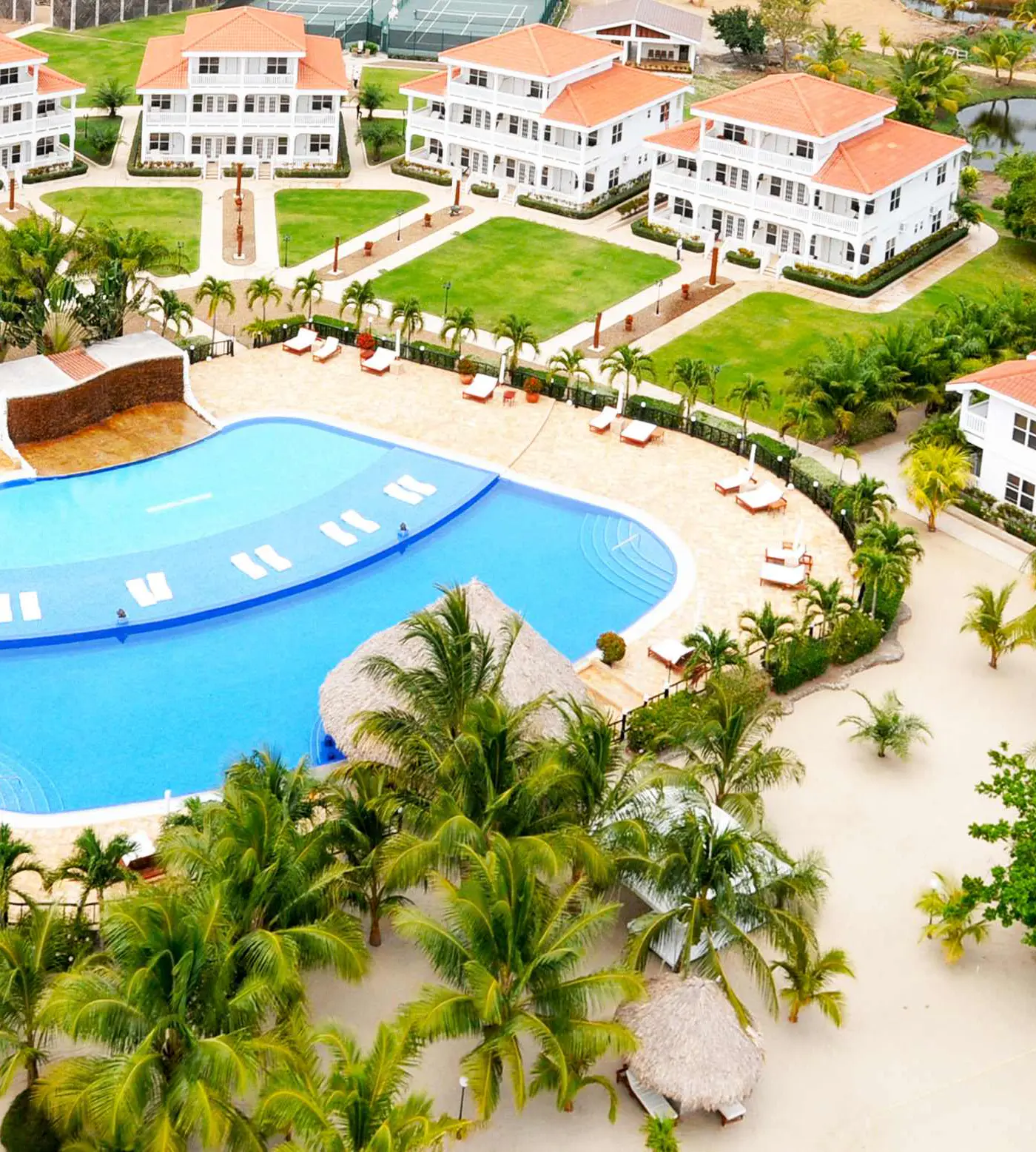Ocean Bliss - Beach Level, Pool, Tiki Bar, Pier