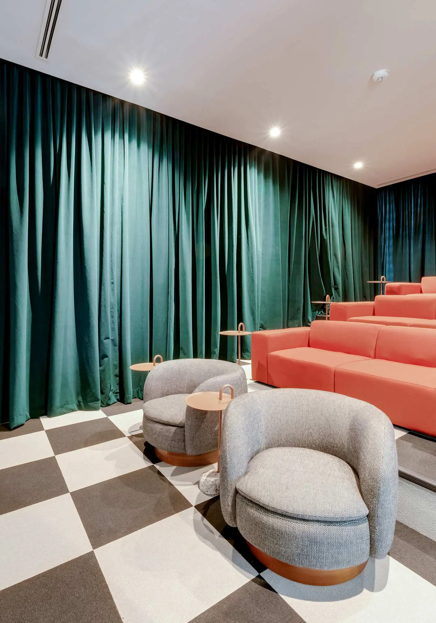 Urban Oasis Luxury Suite- Sky High Amenities