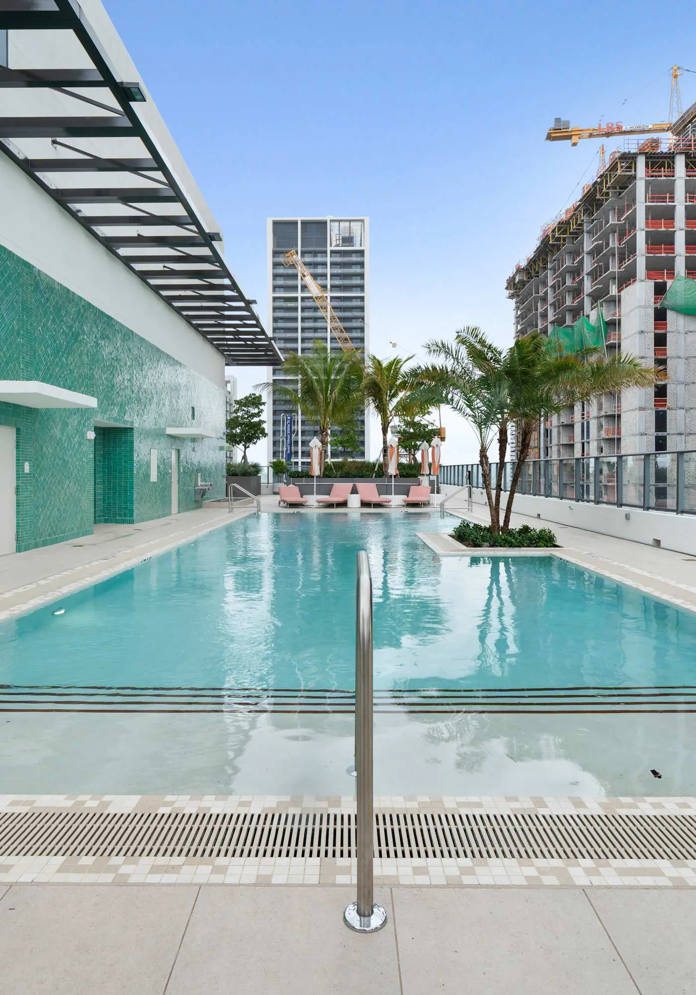 Urban Oasis Luxury Suite- Sky High Amenities