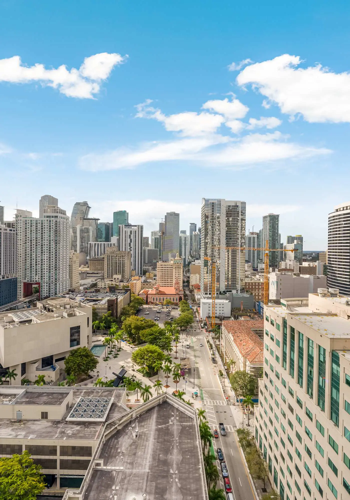 Cielo Studio- Downtown Location and City Views