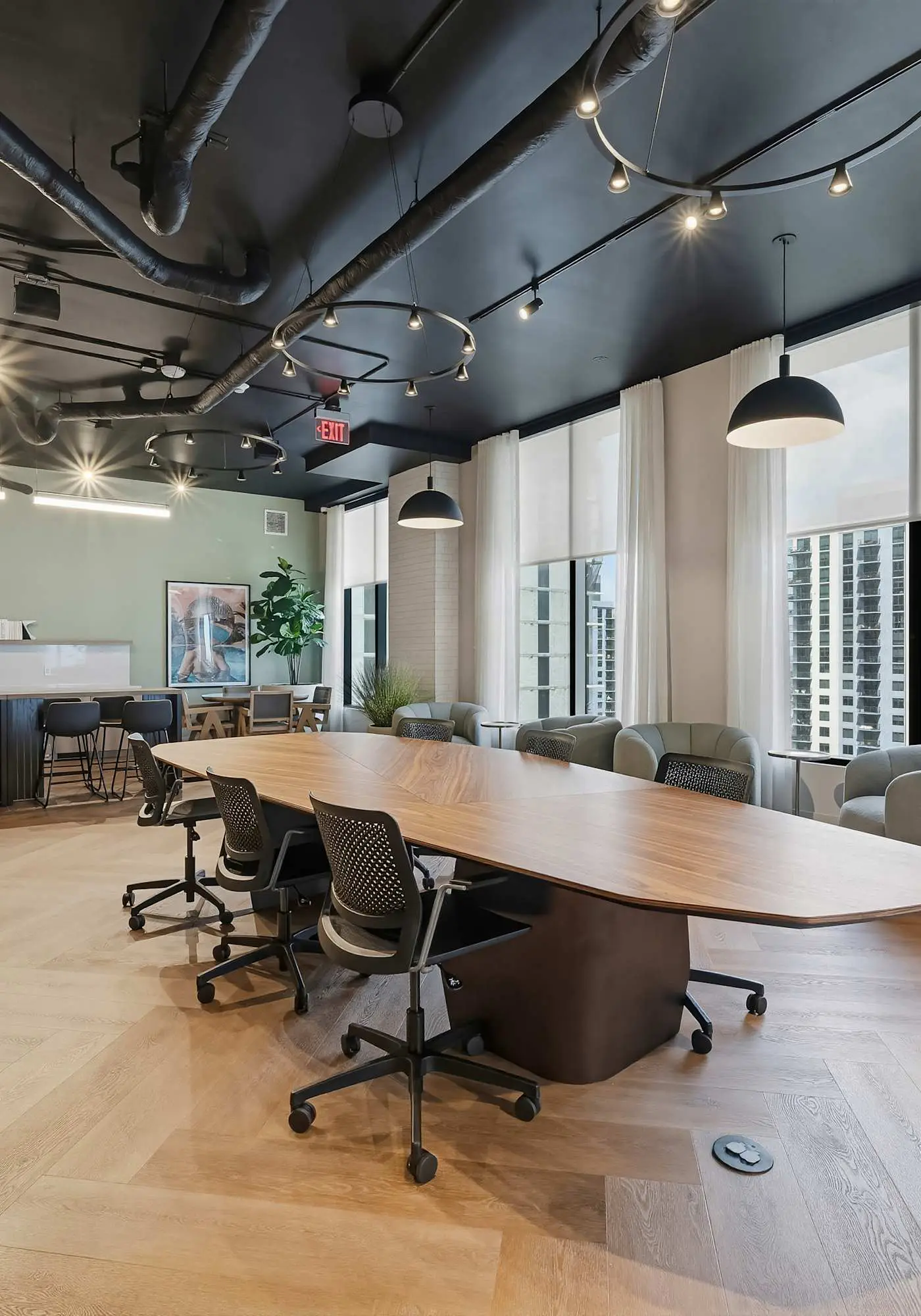 Cielo Studio- Downtown Location and City Views