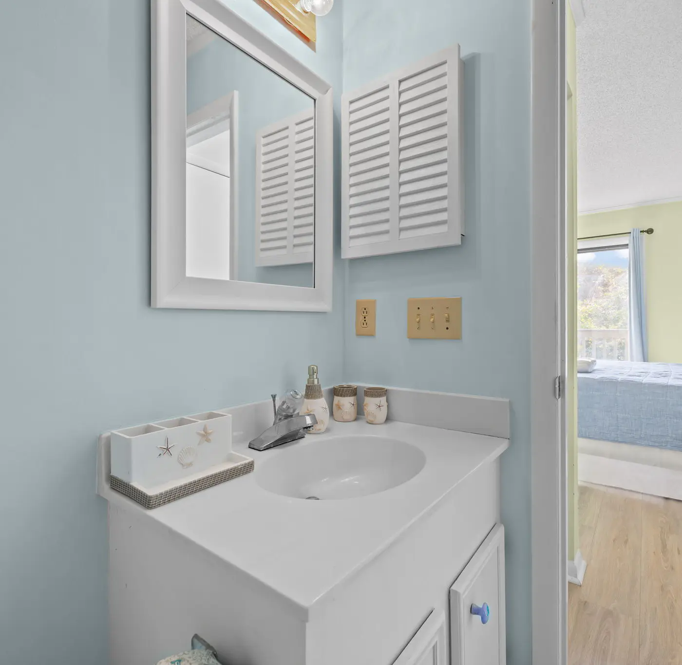 ABIBO40 Island Beach & Racquet Club B104