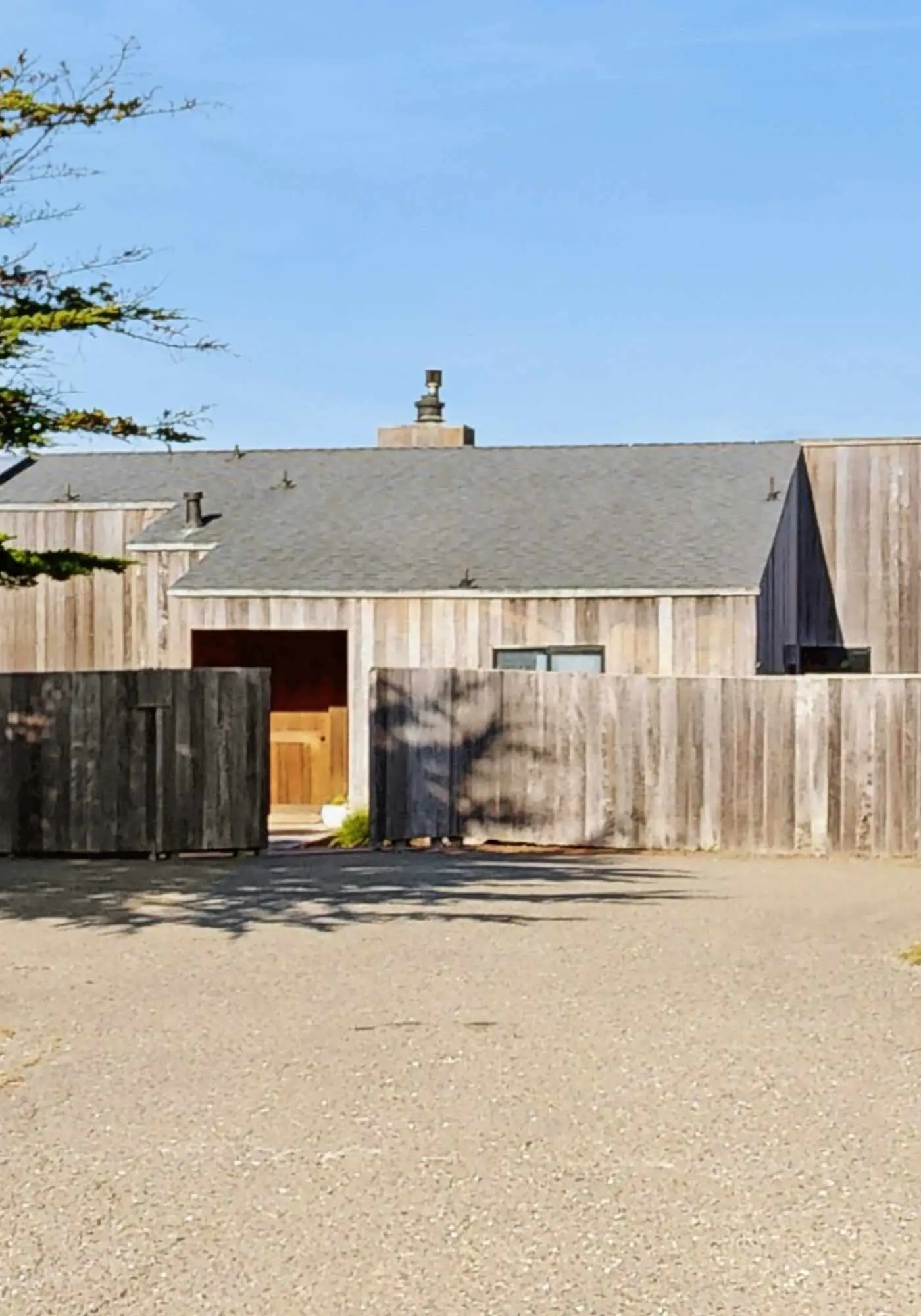 Ocean view home with stone fireplace, dog-friendly