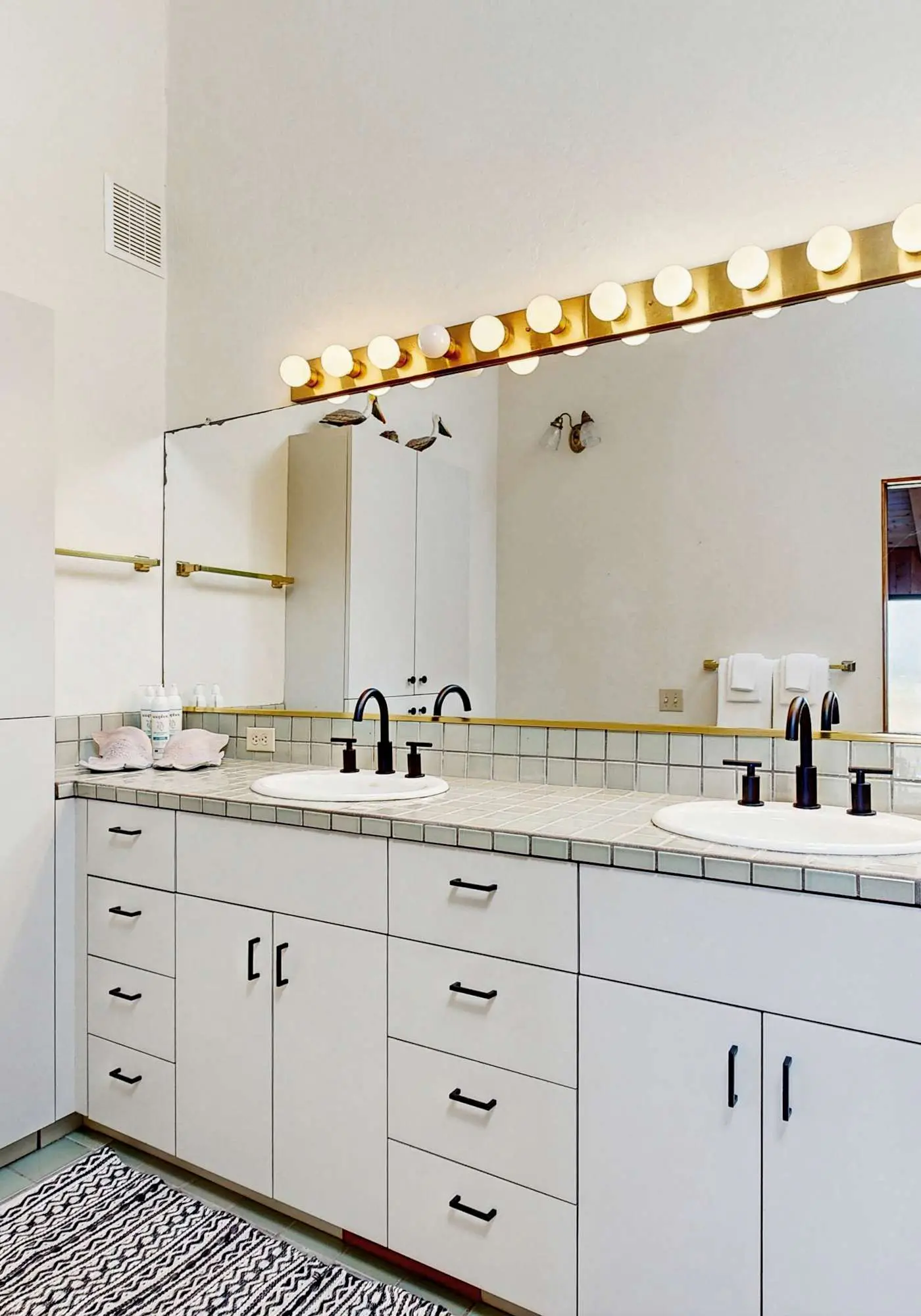 Ocean view home with stone fireplace, dog-friendly