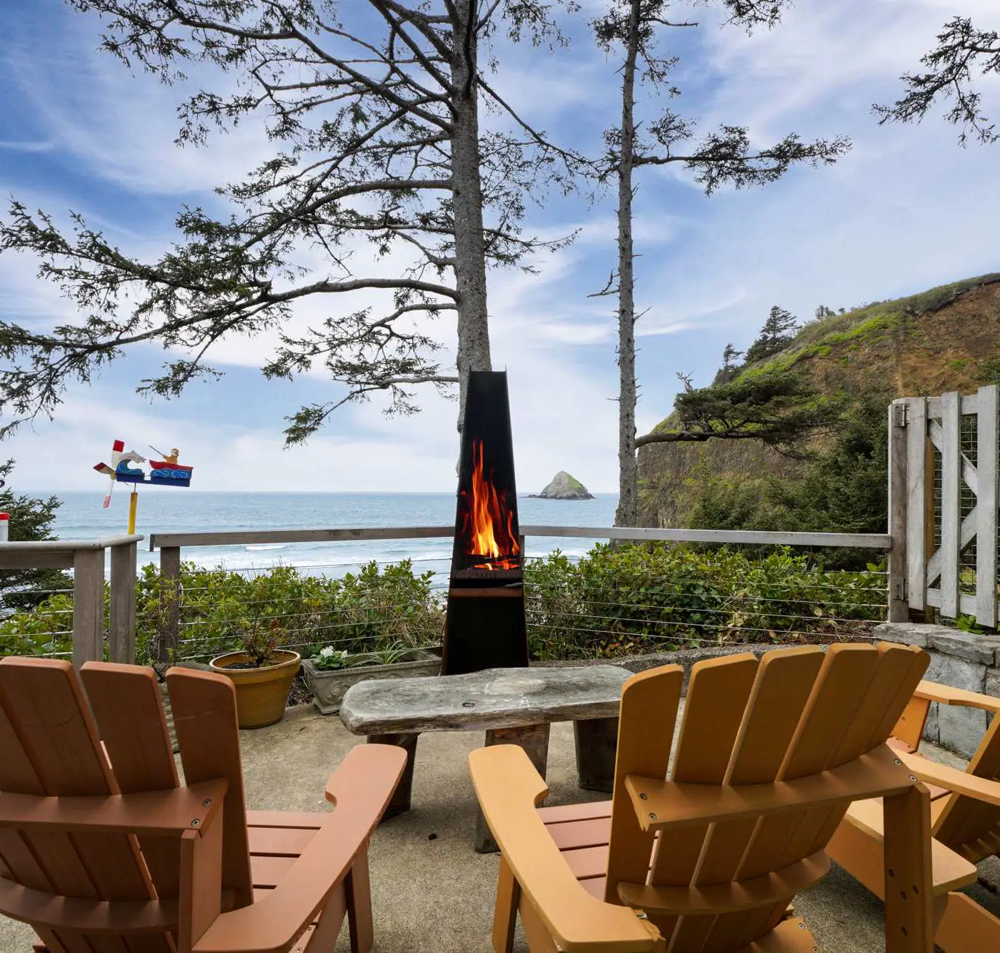 *New Listing* Breathtaking Views of Endless Ocean