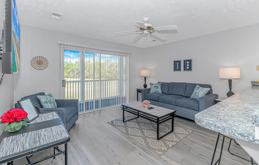 Waterway Village 12E