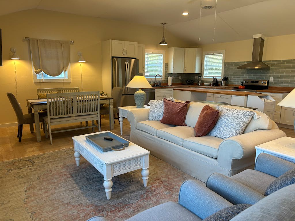 Wren's Nest: Soundside, Sound Access, Newly Renovated