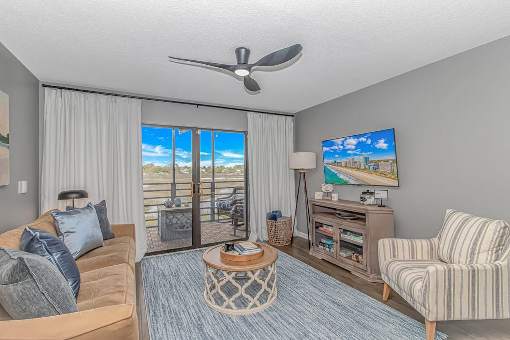 Captivating 2BR Condo for 7 on the Inlet! Marshside Inn 107