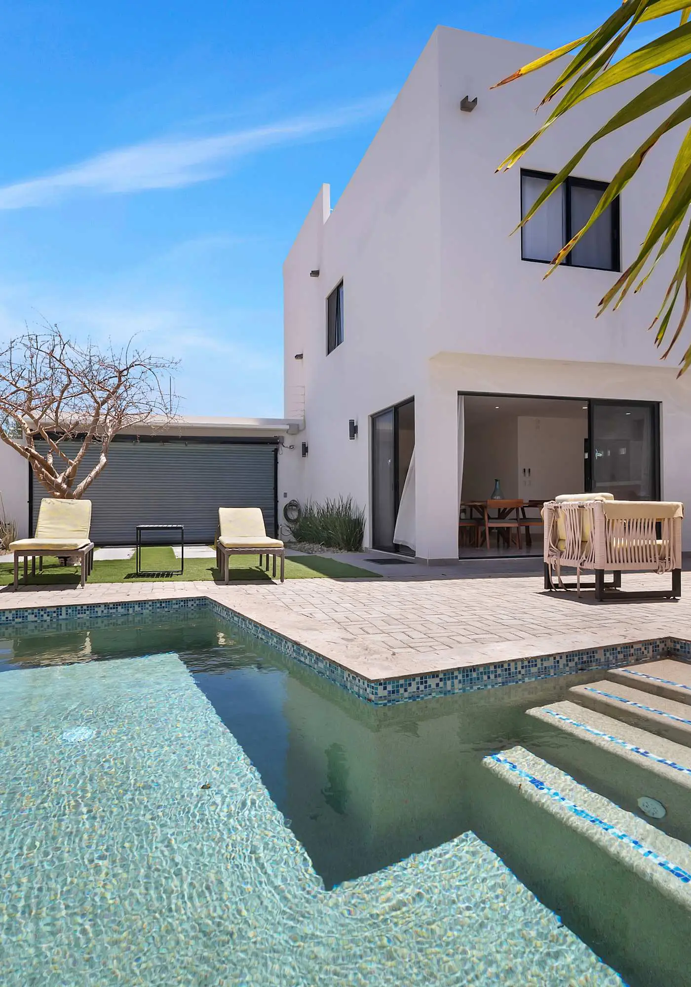 Stunning & Beautiful House with Private Pool
