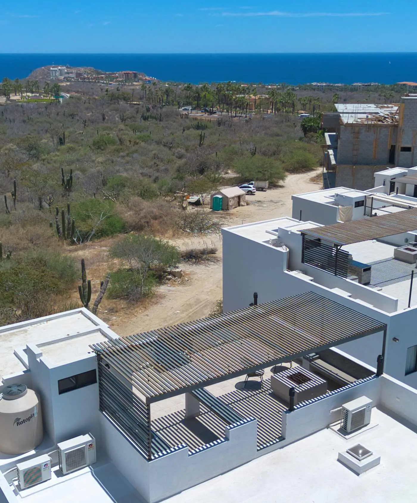 Stunning & Beautiful House with Private Pool