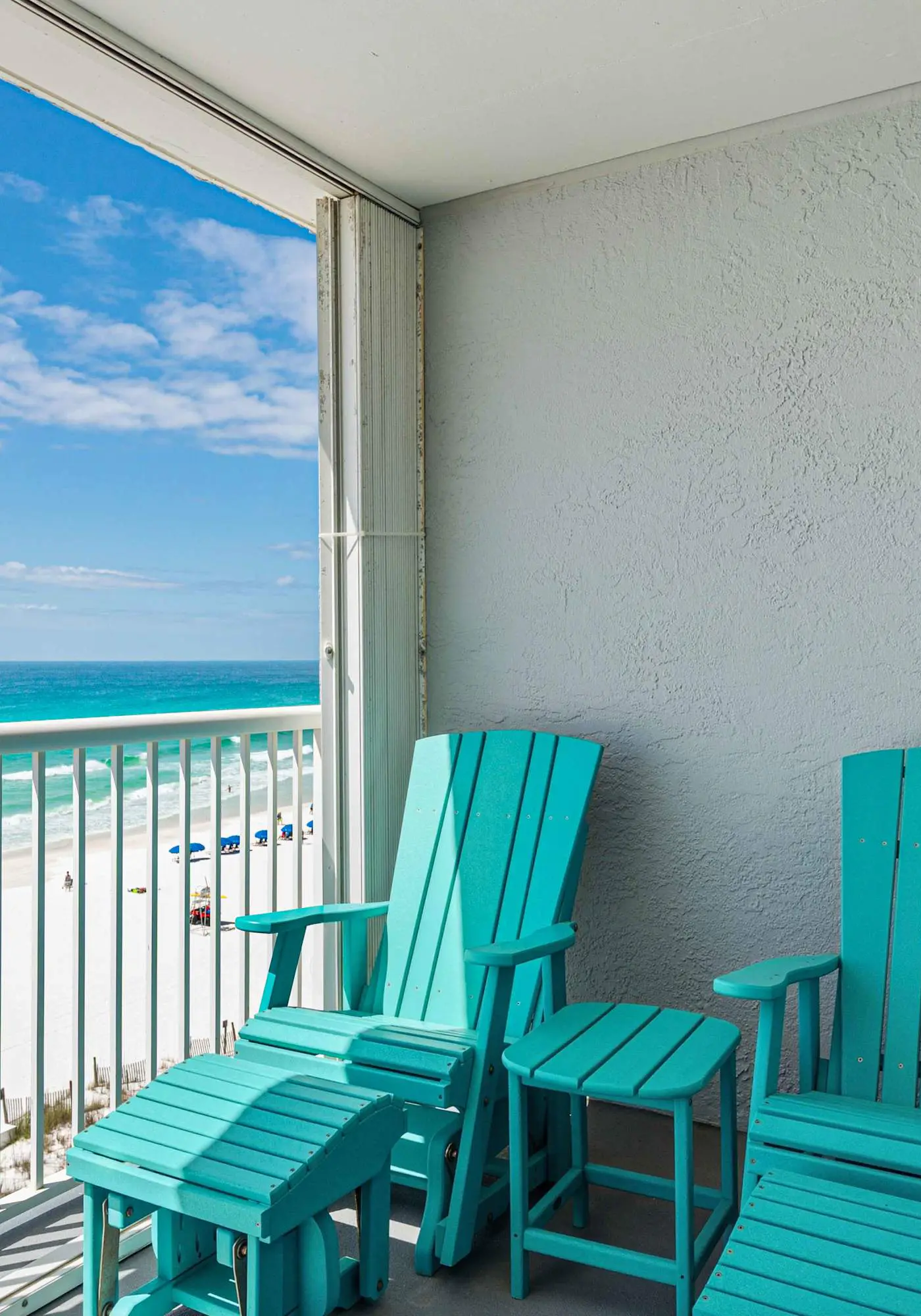 Islander E 7011, Stunning oceanfront condo
