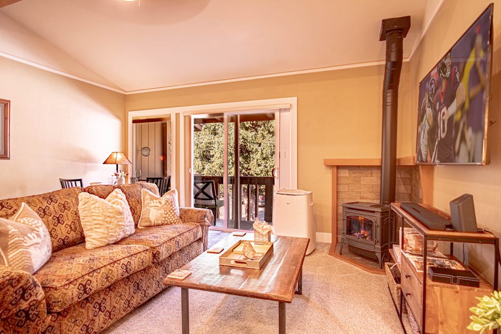 Val D`Sol - Pool, Perfect Location, Steps from Downtown Ketchum