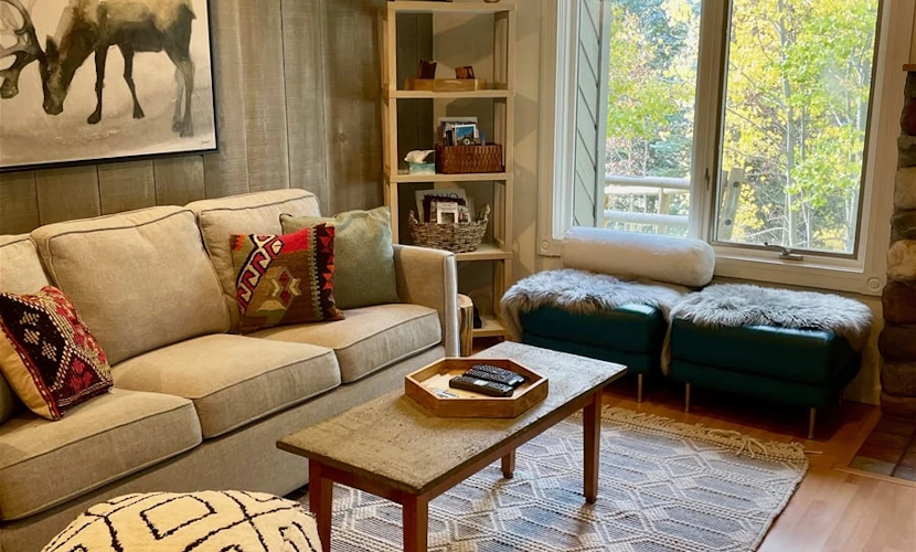 SV121 - Walk to Lifts & Town - Hot Tub & Pool