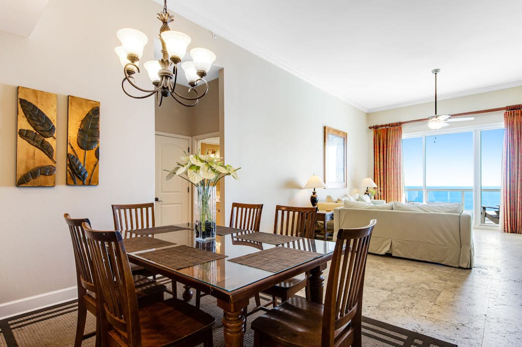 18th Floor Ocean View Condo with Private Washer-Dr