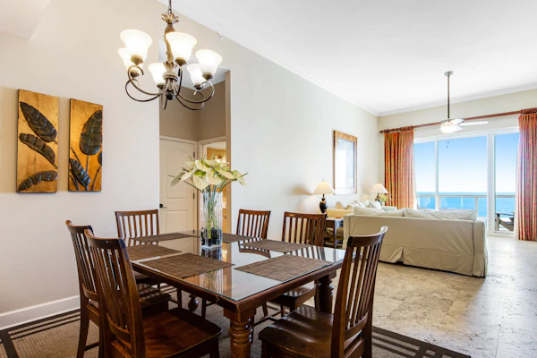 18th Floor Ocean View Condo with Private Washer-Dr