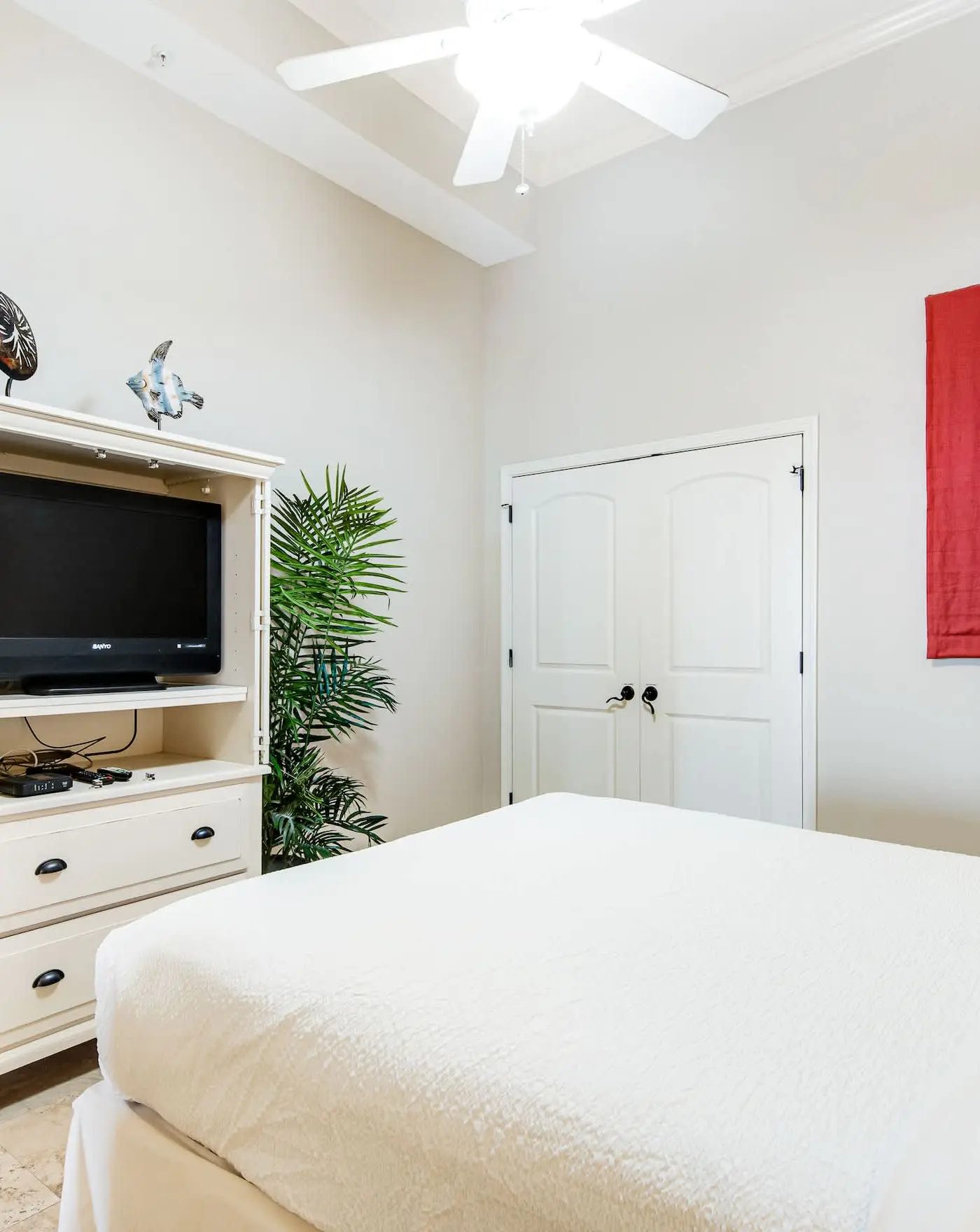 18th Floor Ocean View Condo with Private Washer-Dr