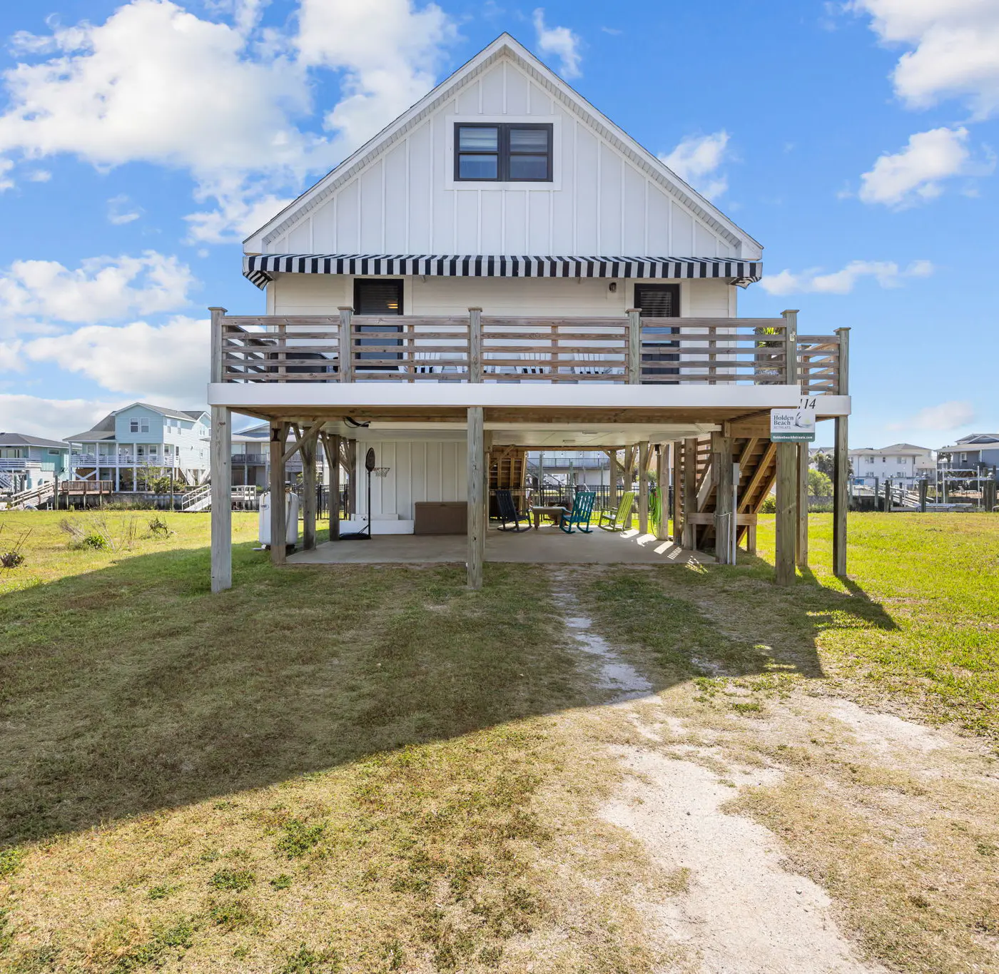 HB02 Oh My Sweet Lil Beach House