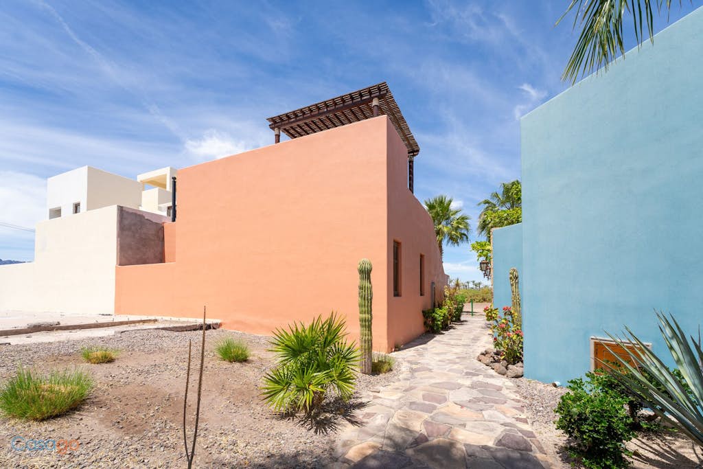 Welcome to Casa Rincón Mágico, your cozy one-bedroom escape.