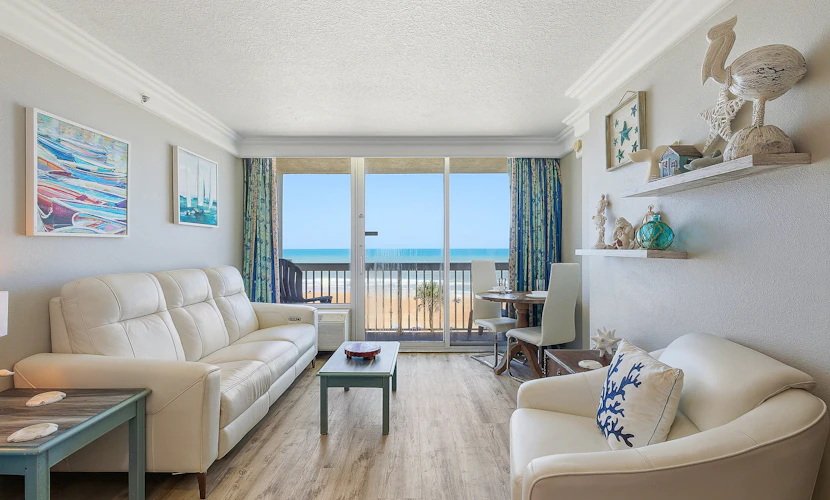Oceanfront Balcony Views • Bright Studio • Clean & Great Value