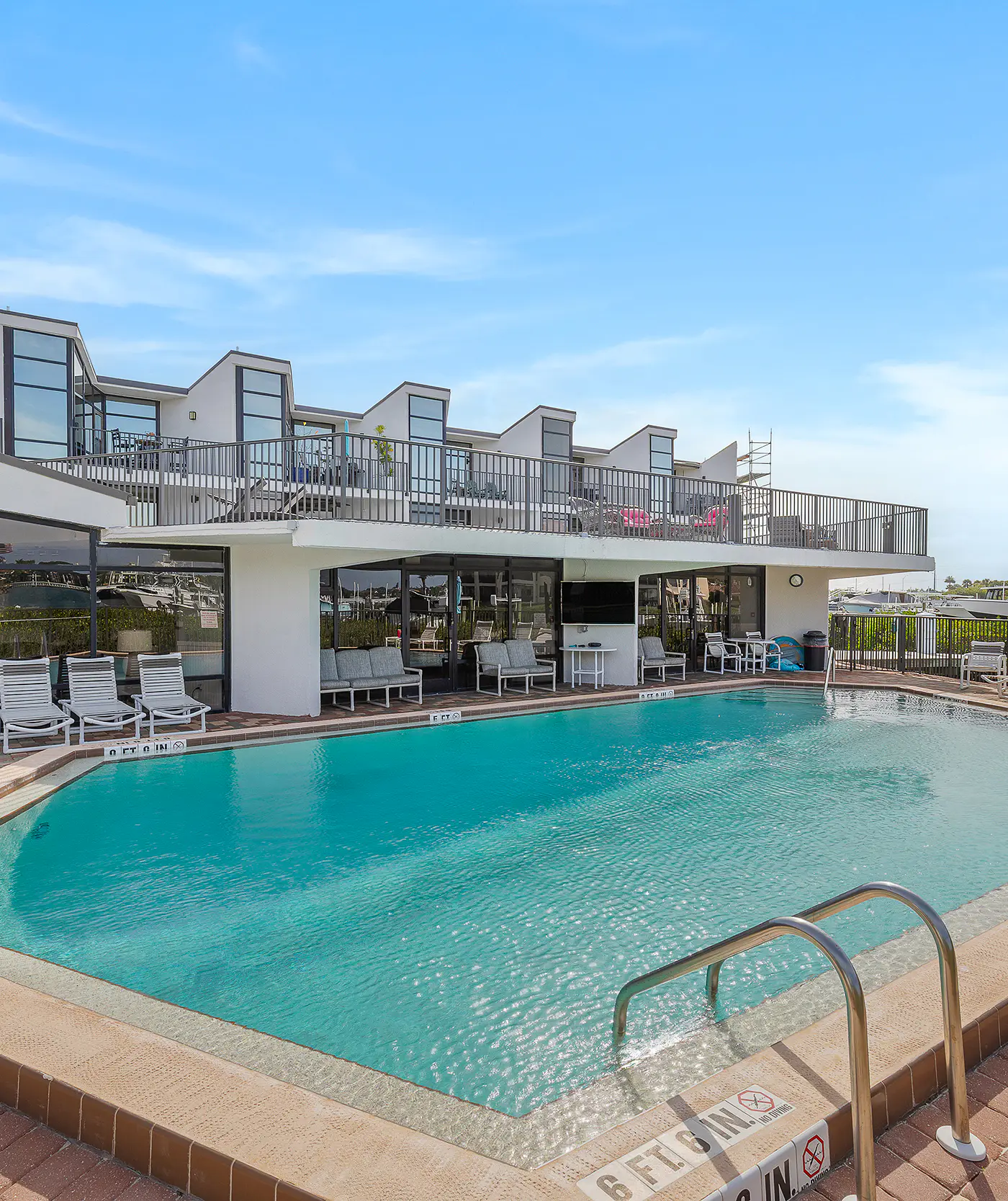 Marker33 - Intercoastal Mermaid Oasis