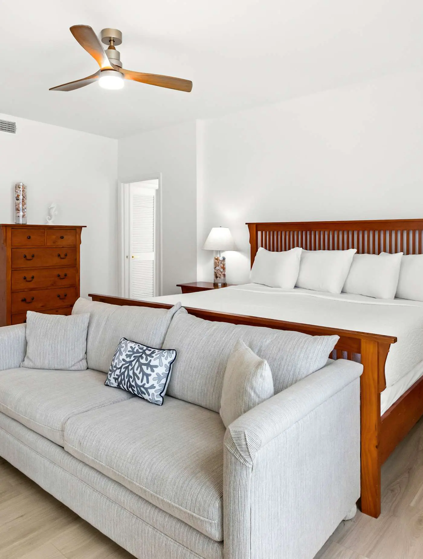 Fully remodeled ocean front condo with views, pool