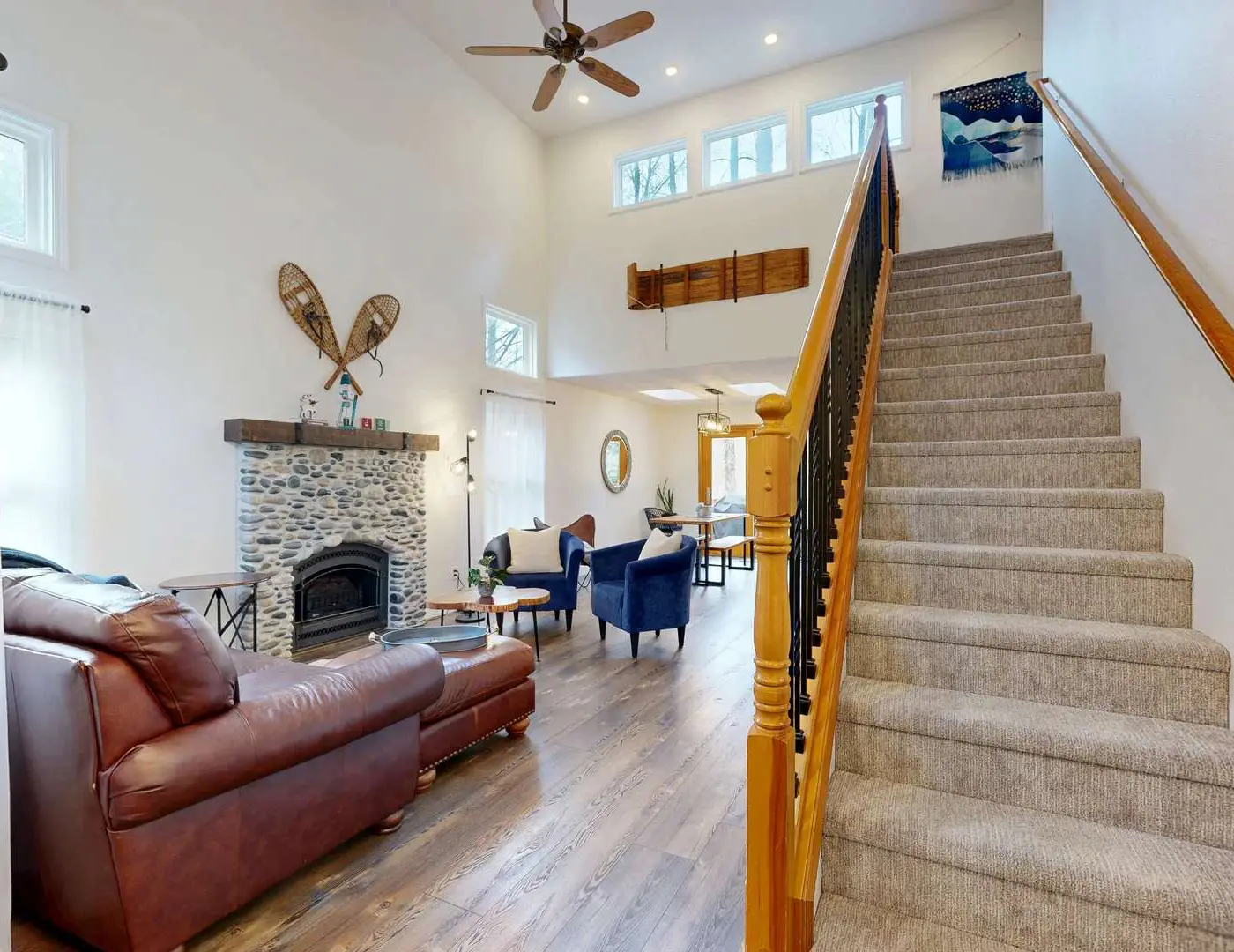 Riverfront retreat with panoramic river and forest views