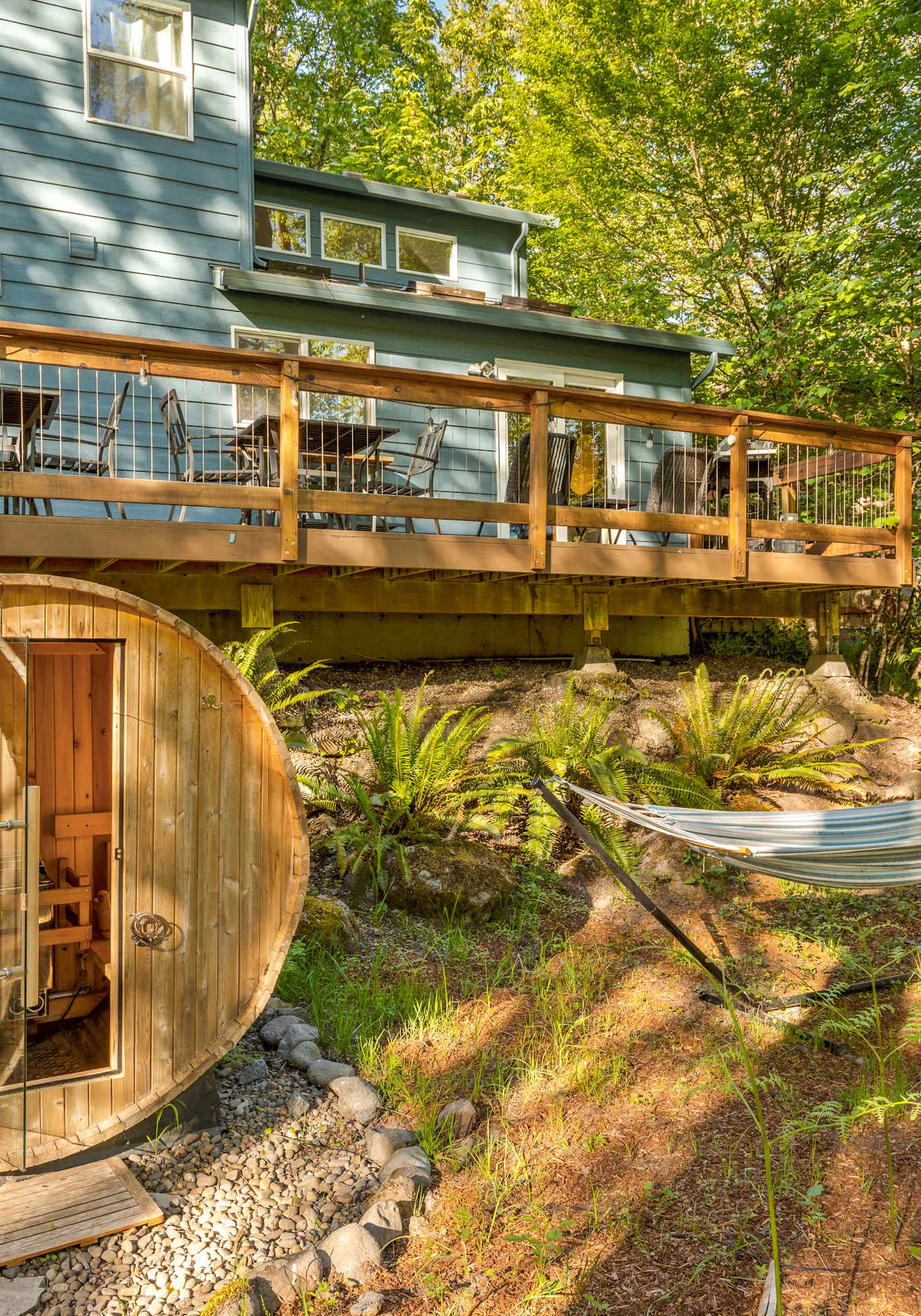Riverfront retreat with panoramic river and forest views