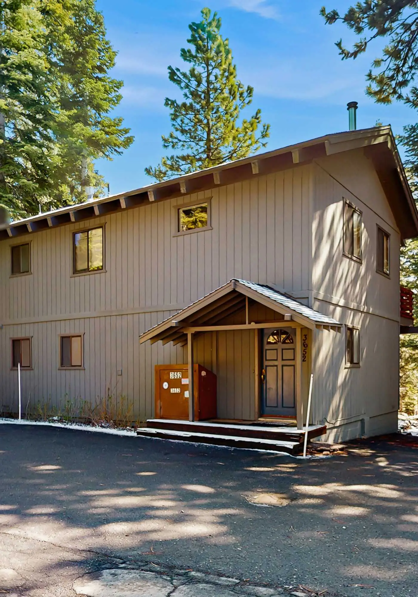 Hilltop Tahoe Retreat