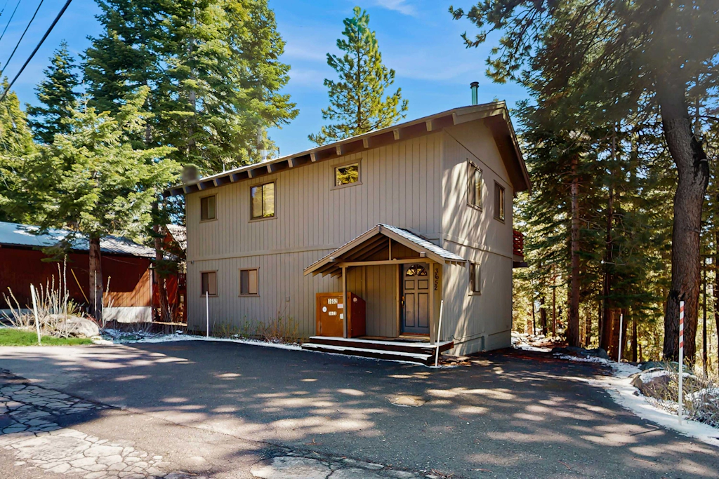 Hilltop Tahoe Retreat