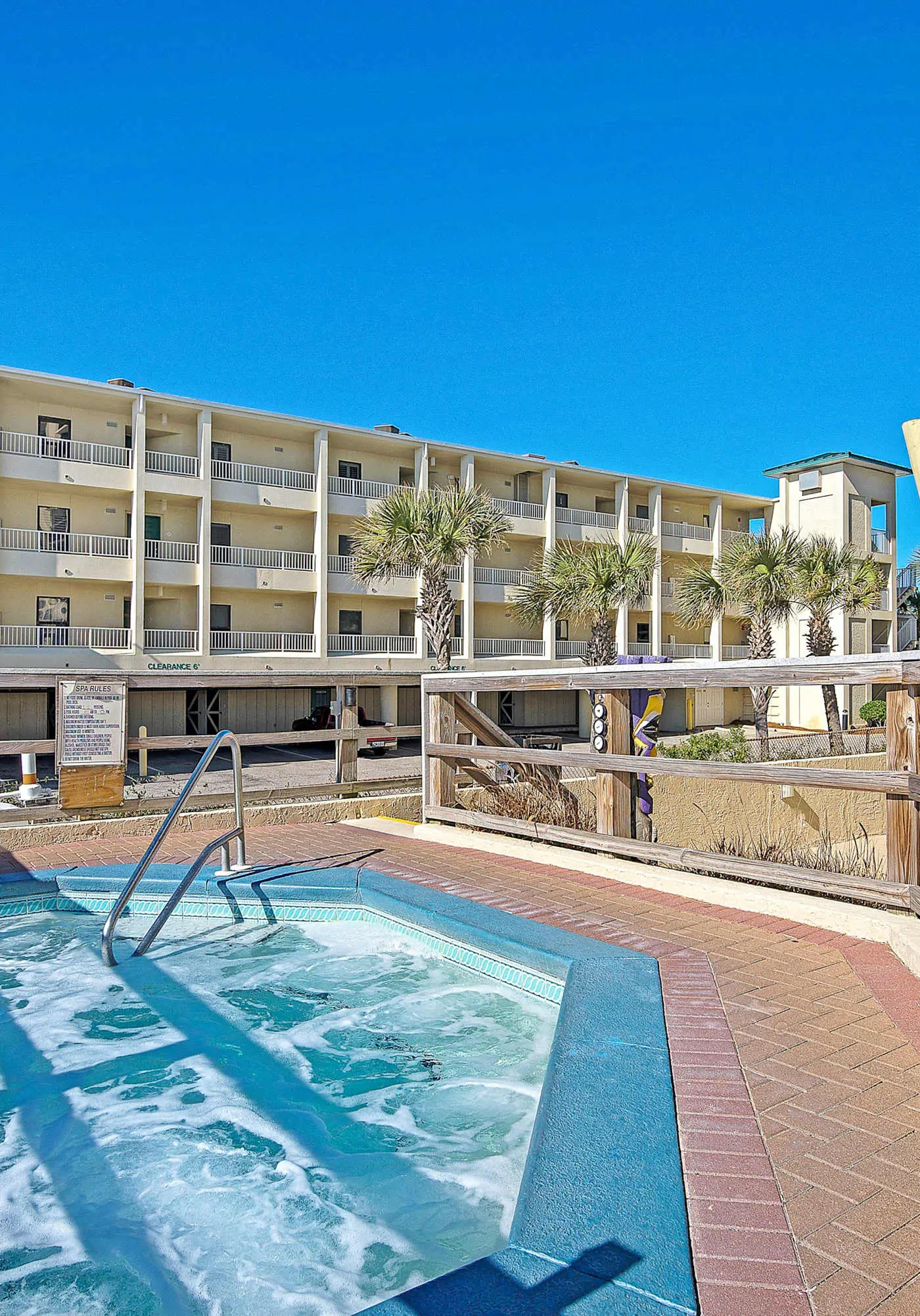 Gorgeous gulf front condo with pools, hot tub, and gym