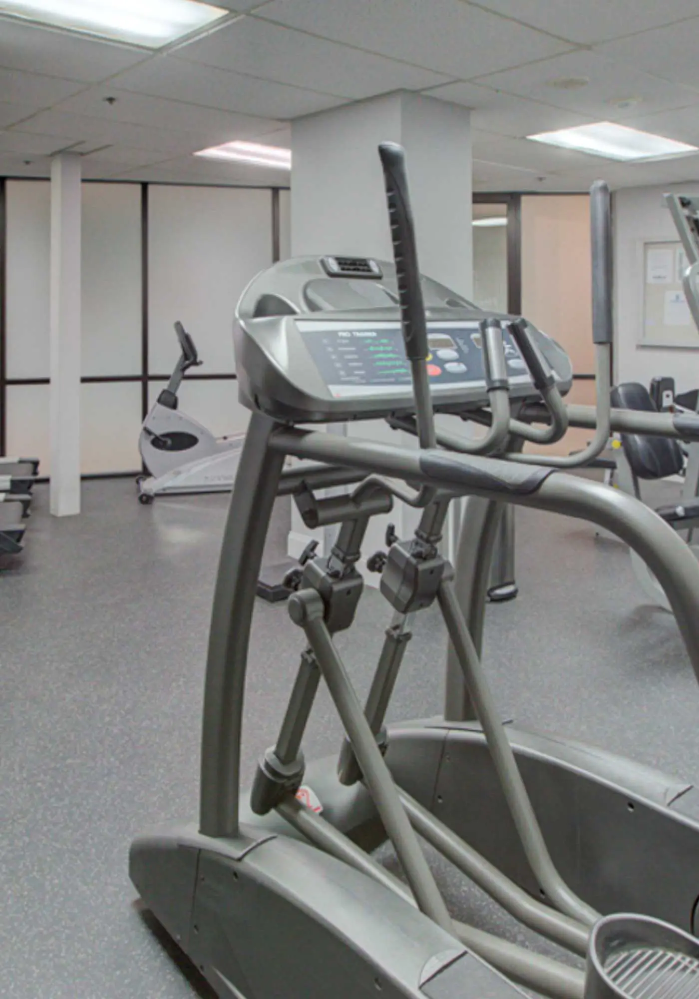 Gorgeous gulf front condo with pools, hot tub, and gym