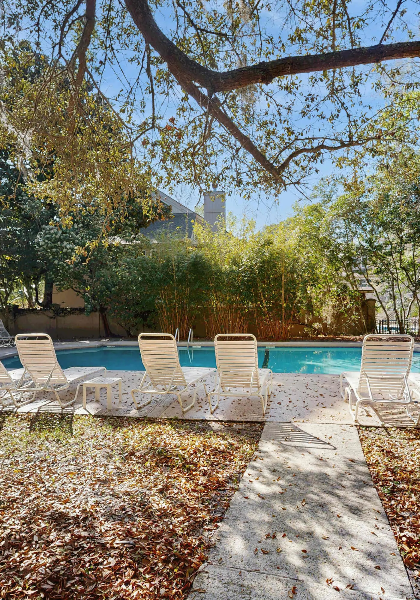 Renovated One-Level Walk to Beach 1 BR Condo
