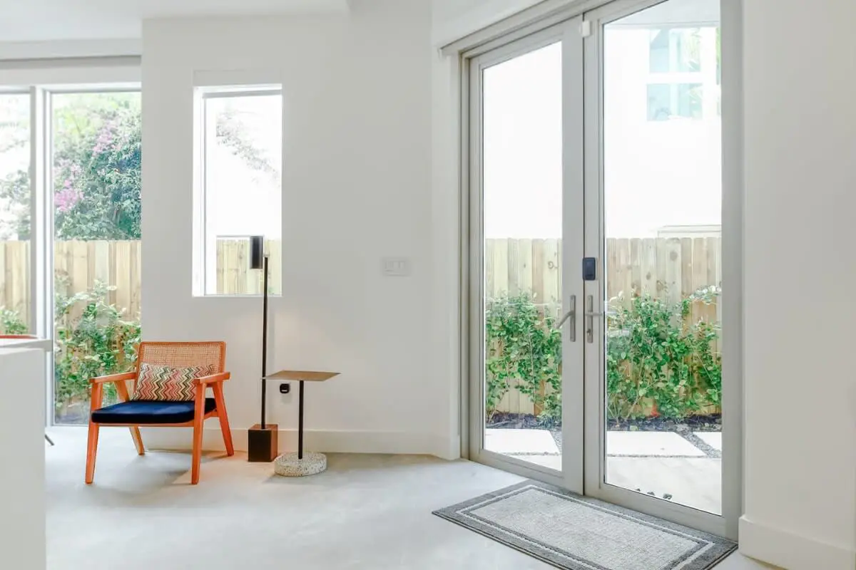 Modernista 2,  Townhome with Pool by Coconut Grove