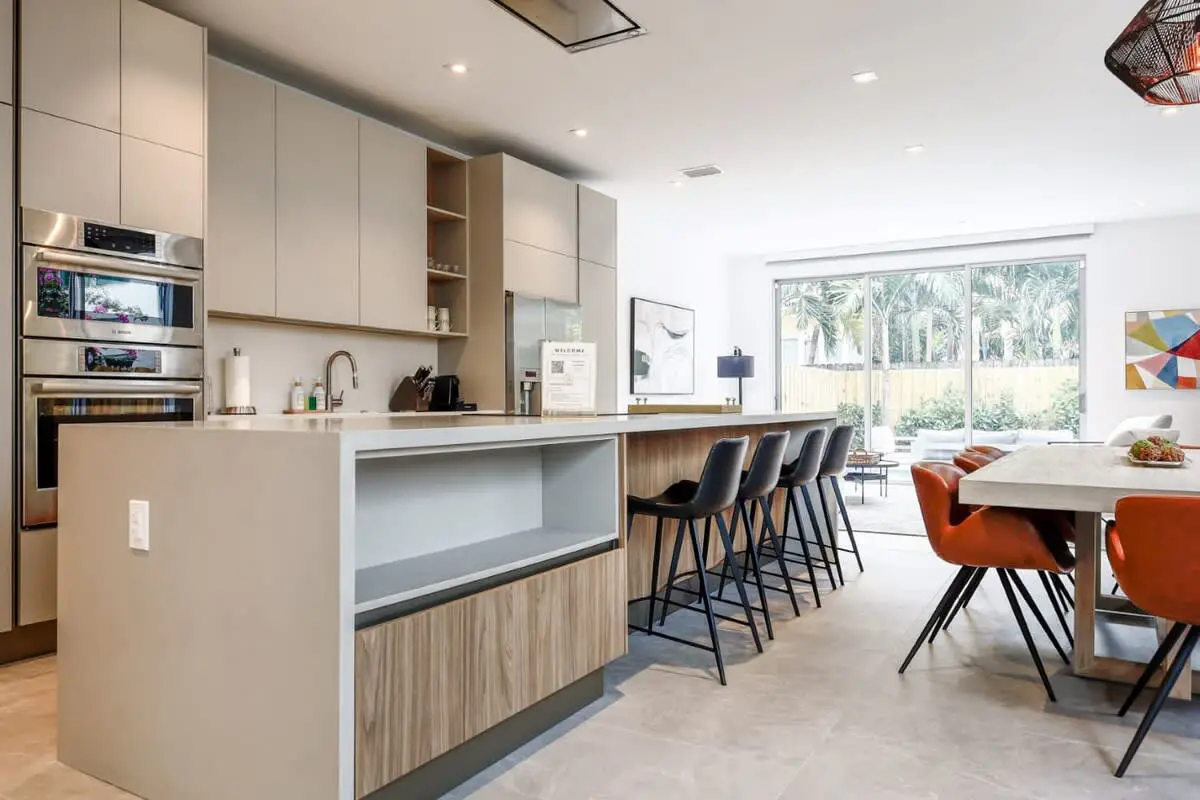 Modernista 2,  Townhome with Pool by Coconut Grove