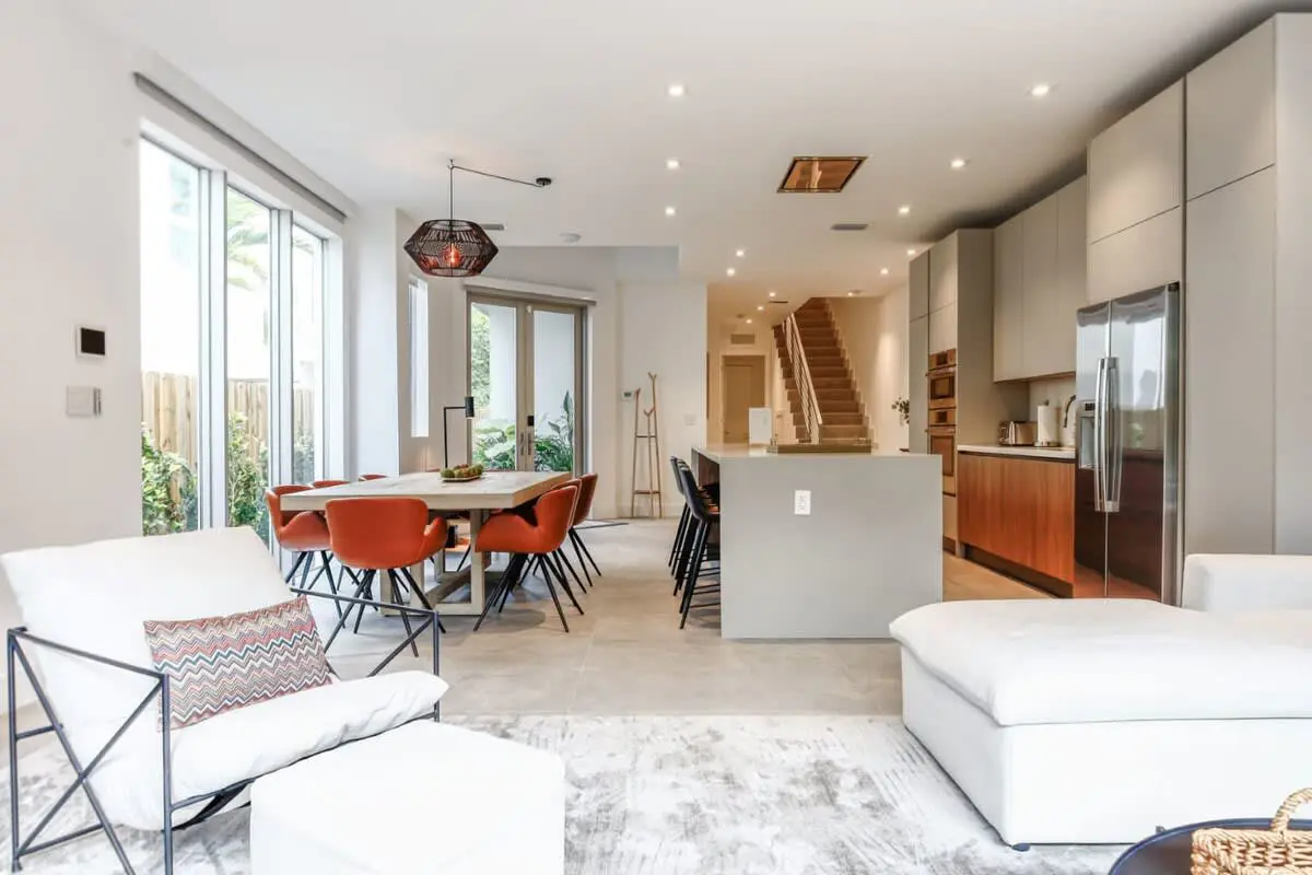 Modernista 2,  Townhome with Pool by Coconut Grove